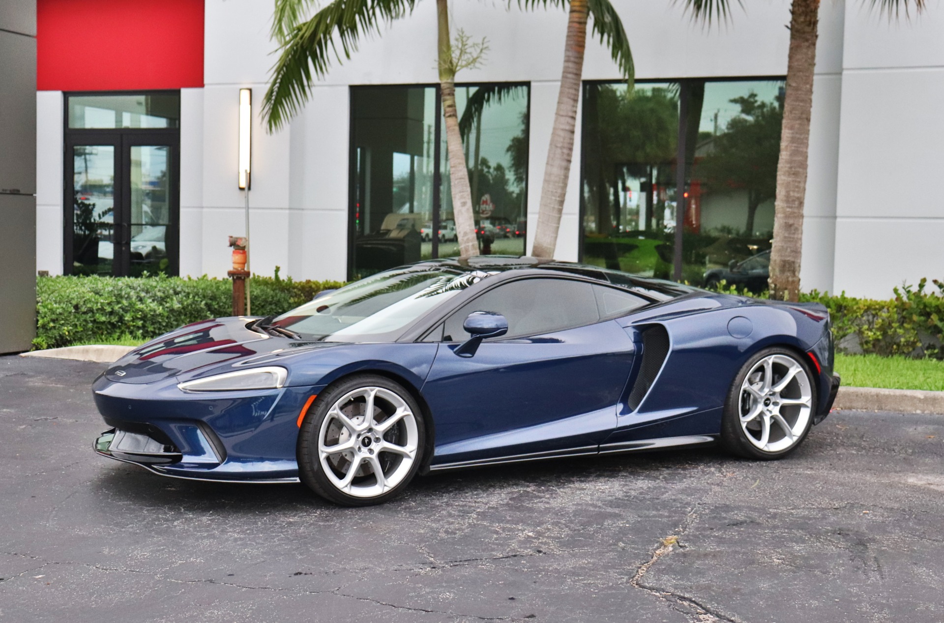 Used-2020-McLaren-GT