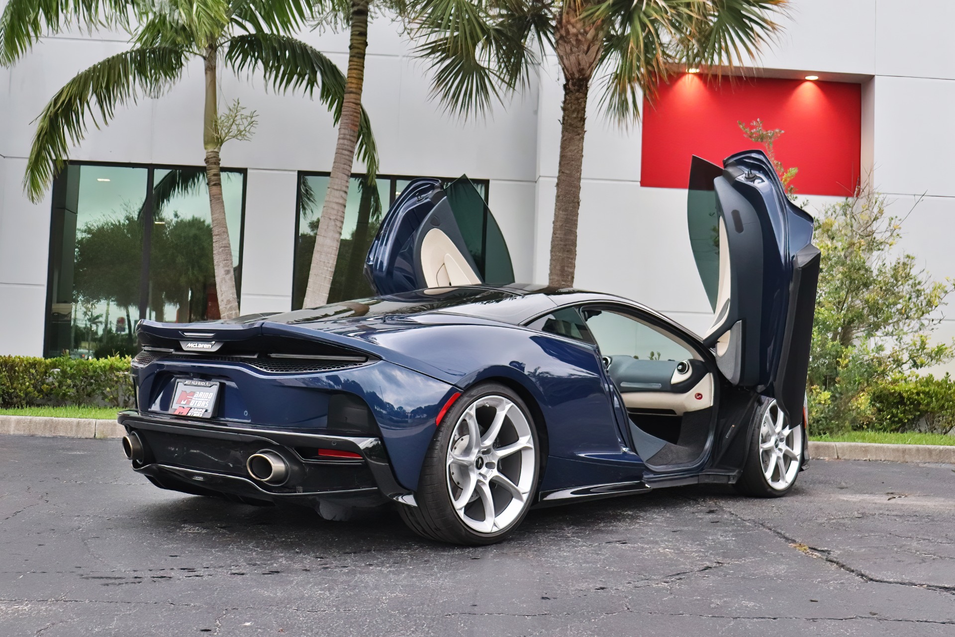 Used-2020-McLaren-GT