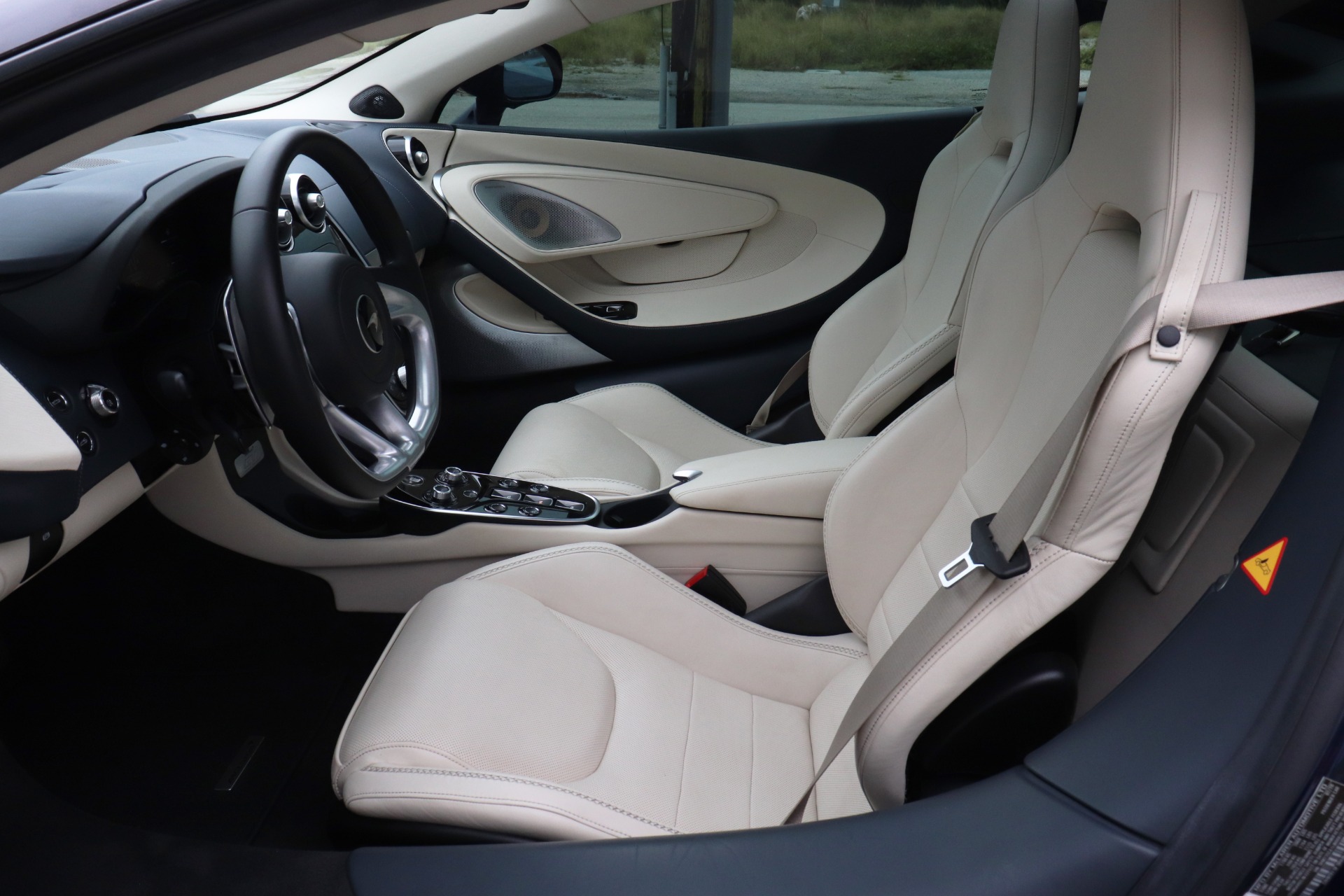 Used-2020-McLaren-GT