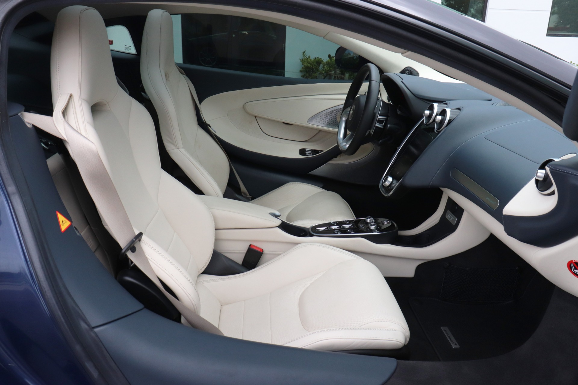 Used-2020-McLaren-GT