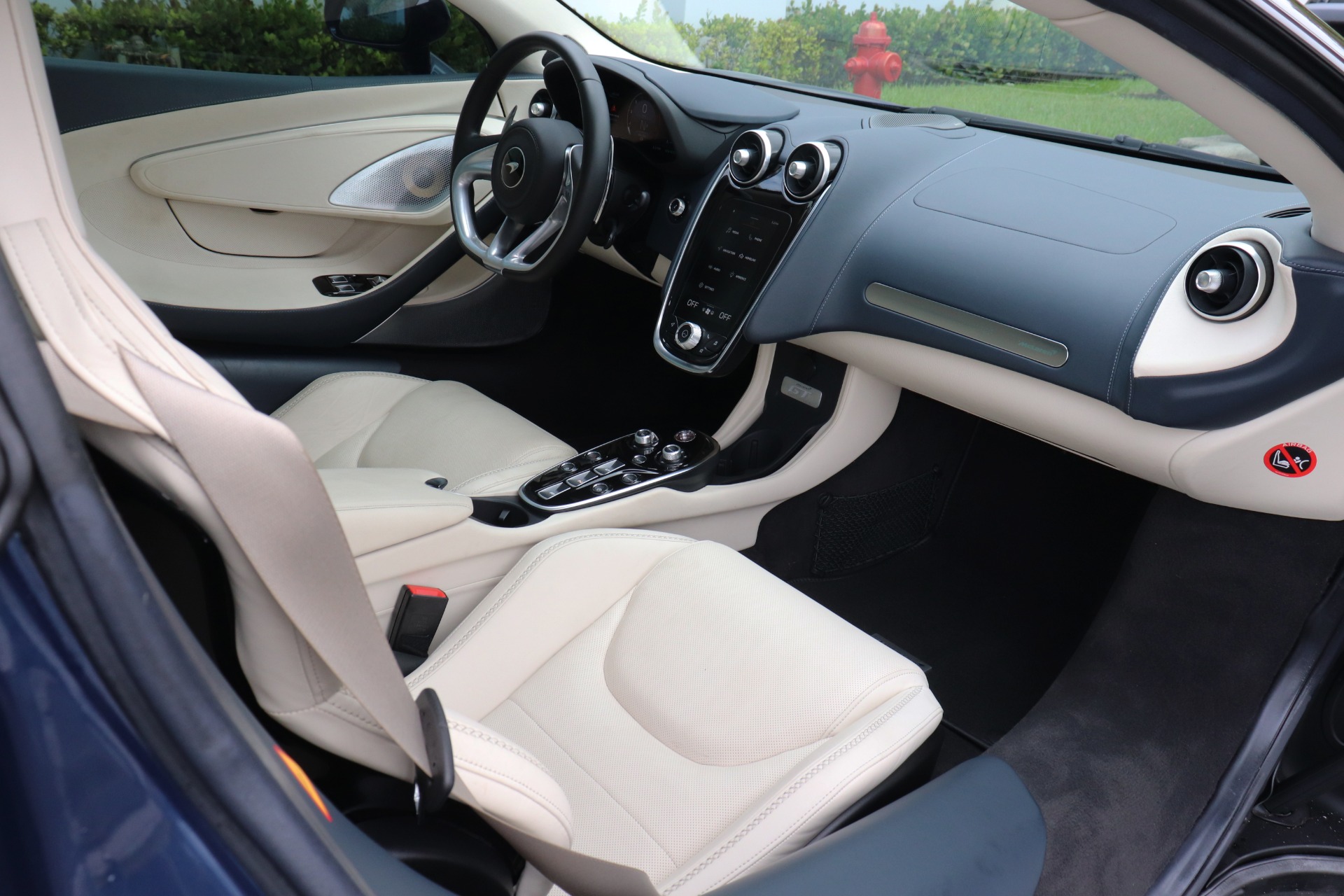 Used-2020-McLaren-GT