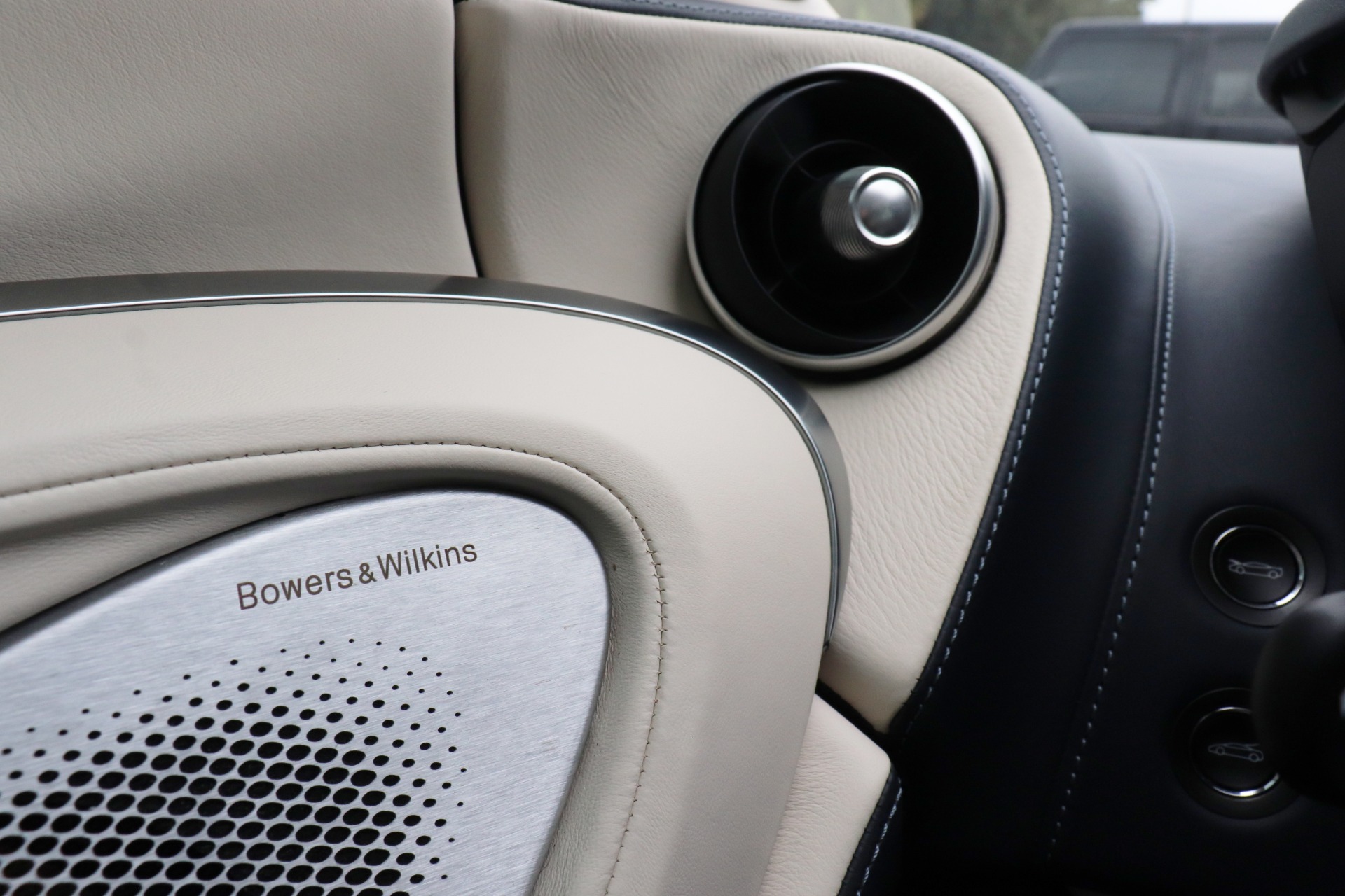 Used-2020-McLaren-GT