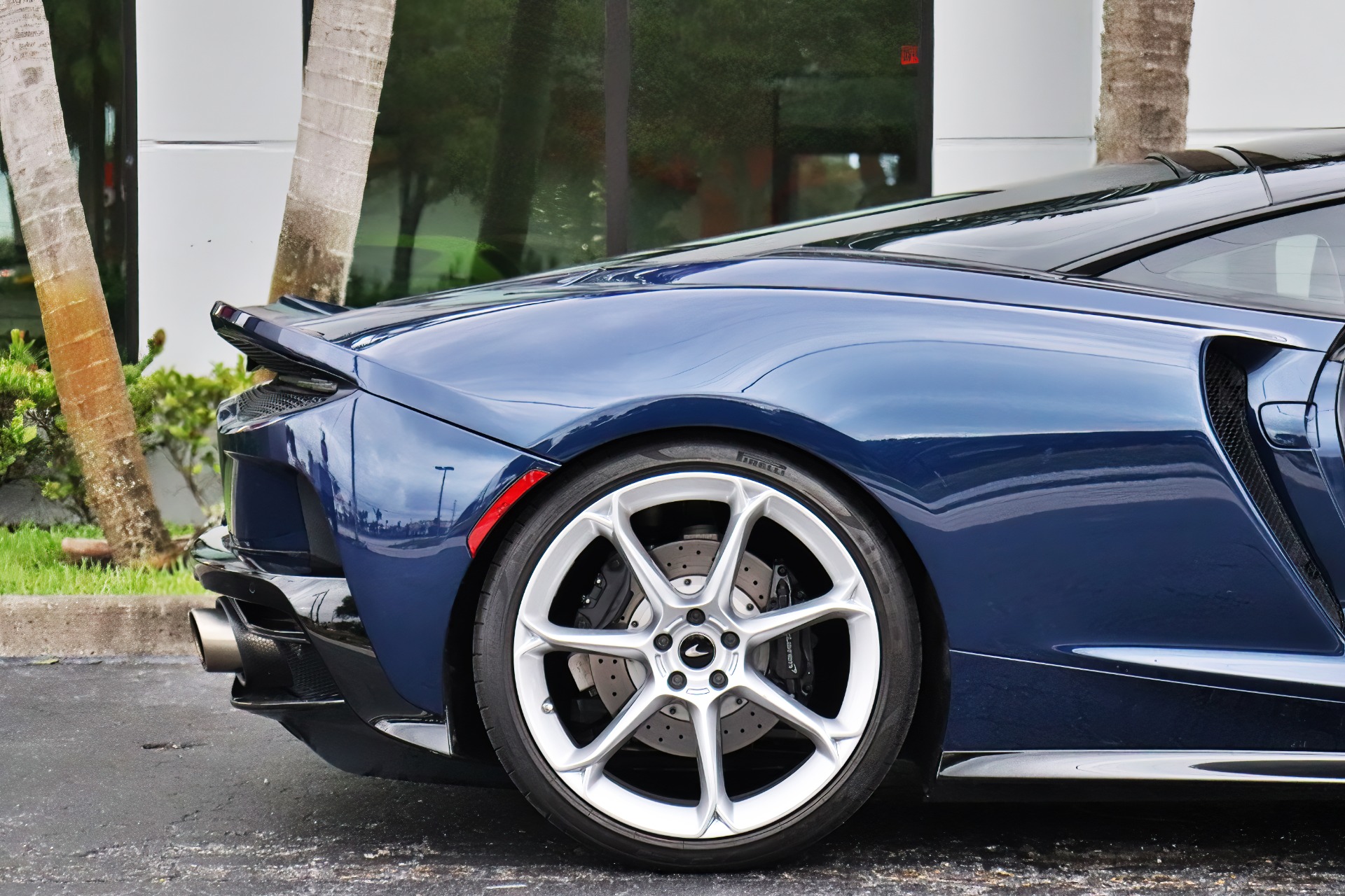 Used-2020-McLaren-GT