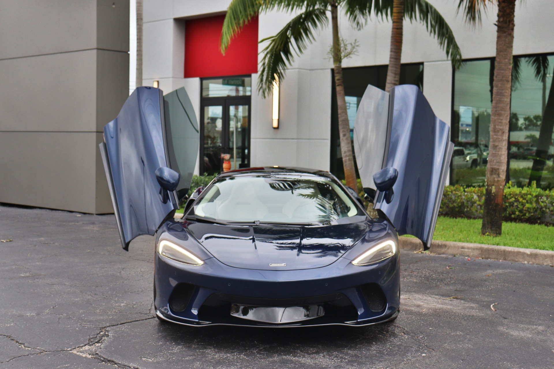 Used-2020-McLaren-GT