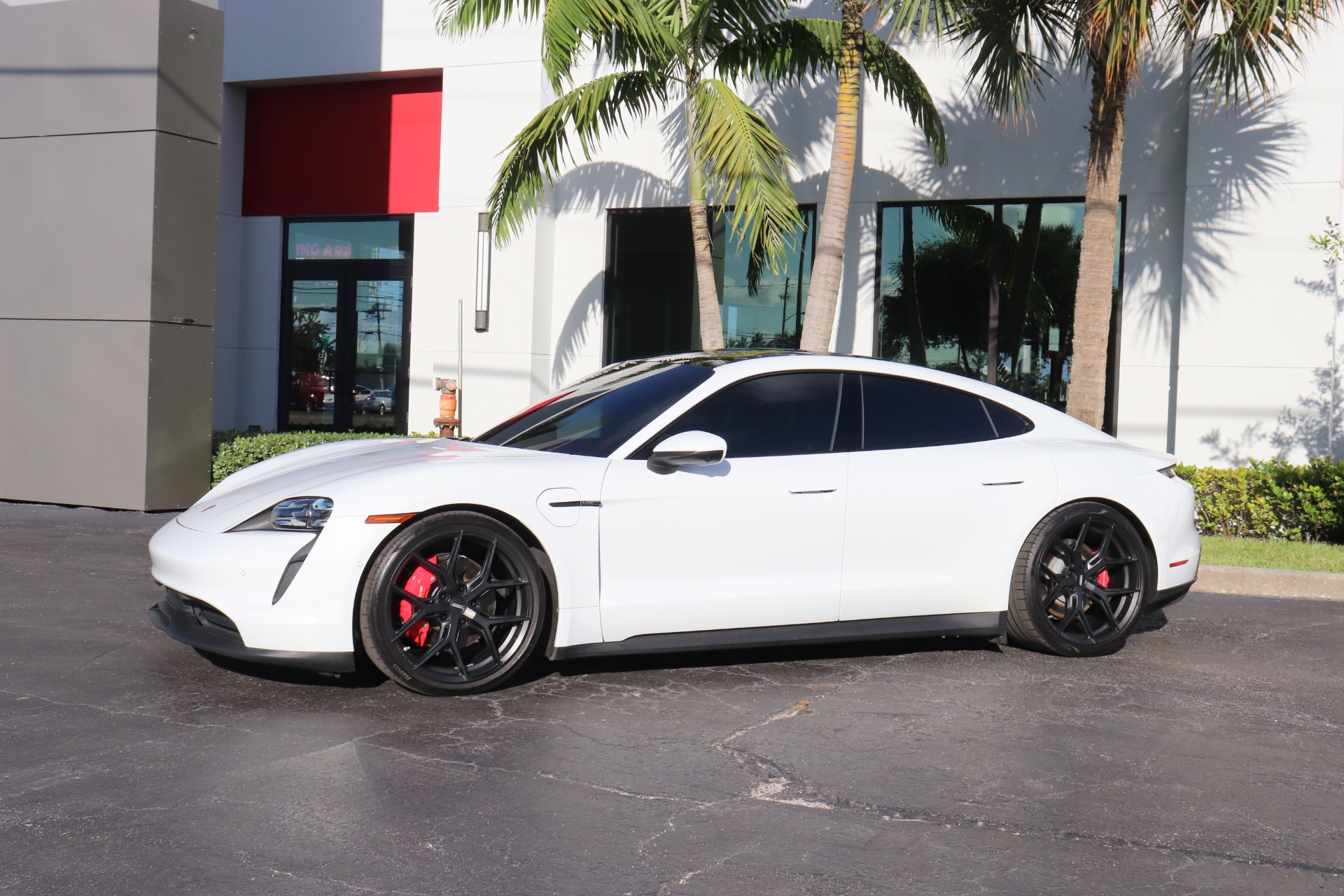 Used-2020-Porsche-Taycan-4S