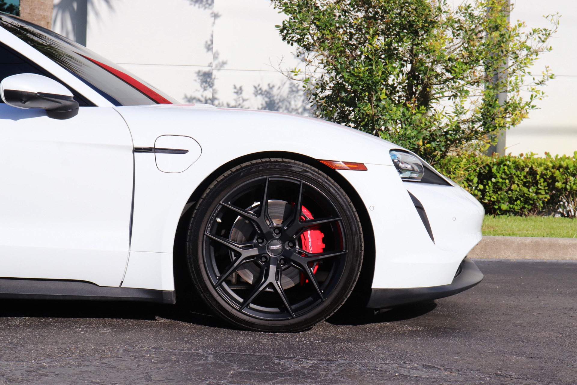 Used-2020-Porsche-Taycan-4S