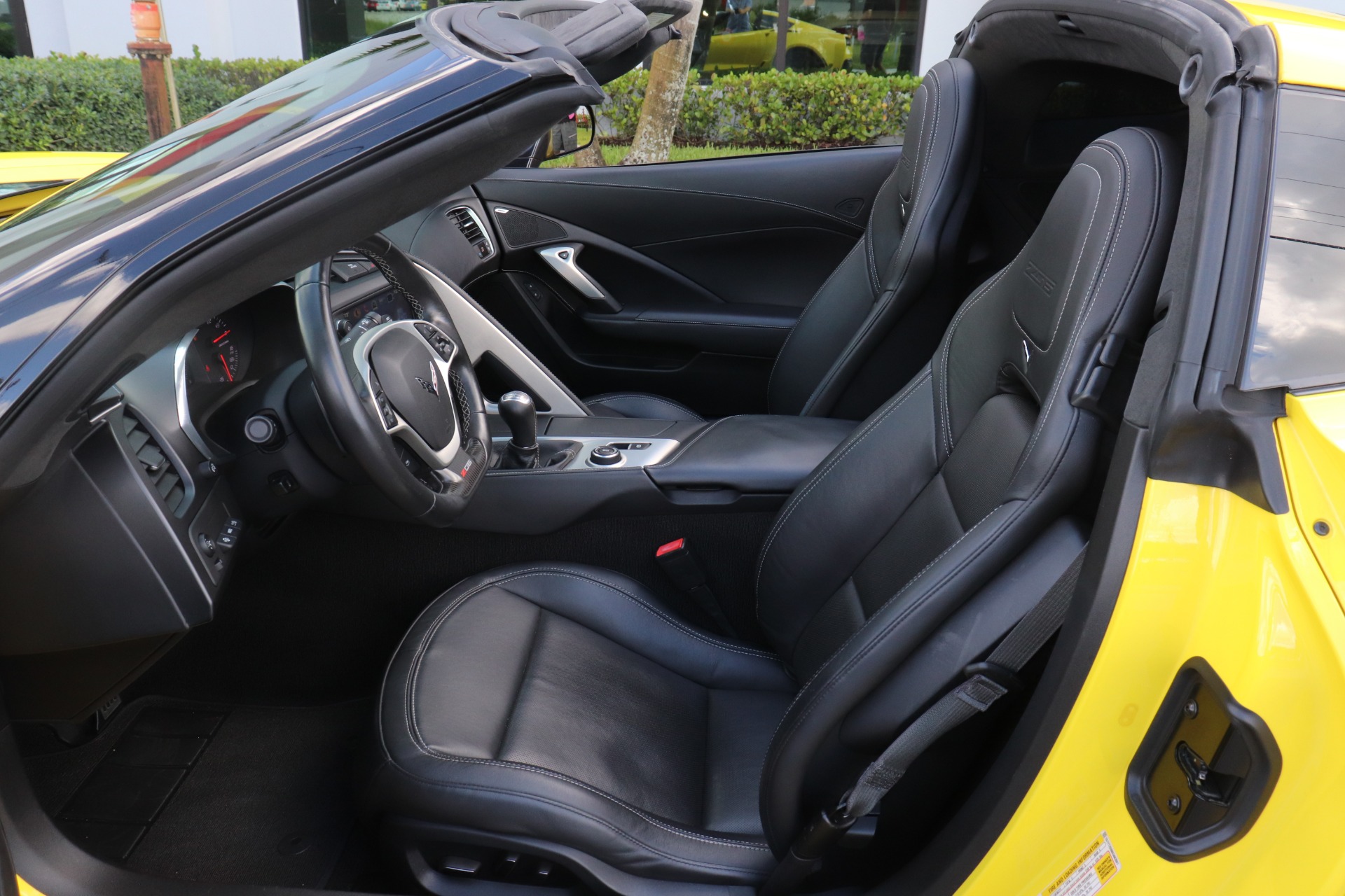 Used-2016-Chevrolet-Corvette-Z06