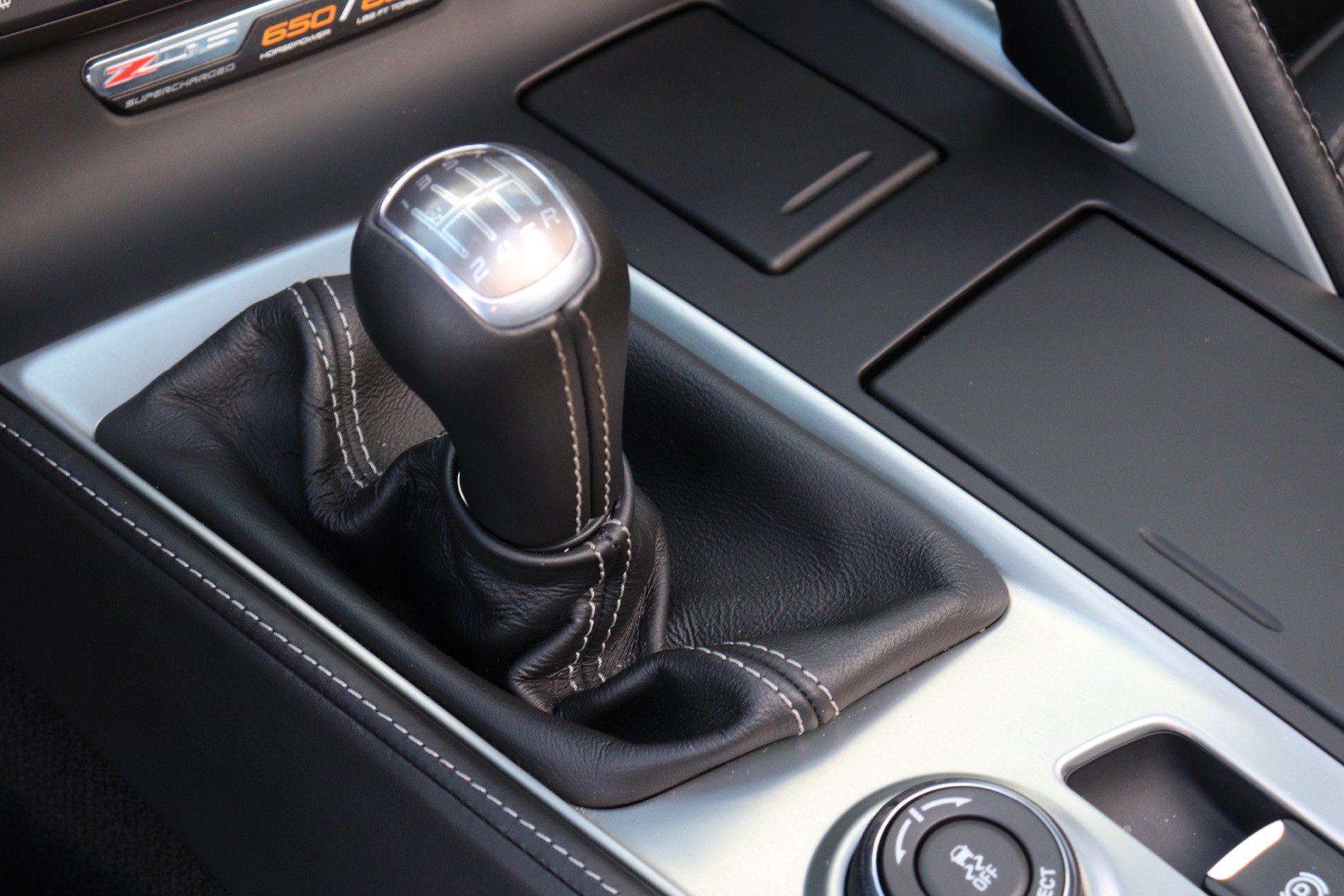 Used-2016-Chevrolet-Corvette-Z06