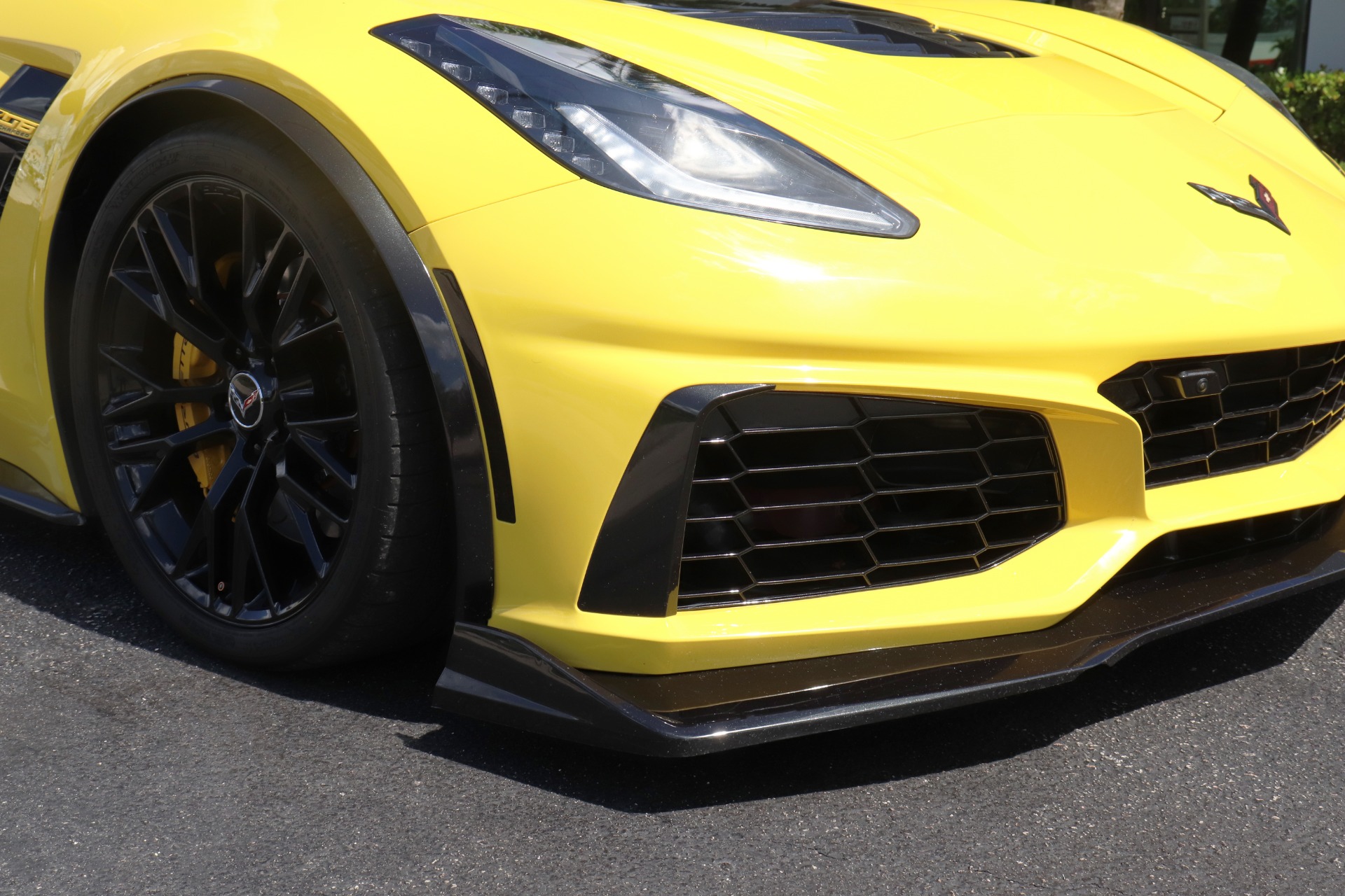 Used-2016-Chevrolet-Corvette-Z06