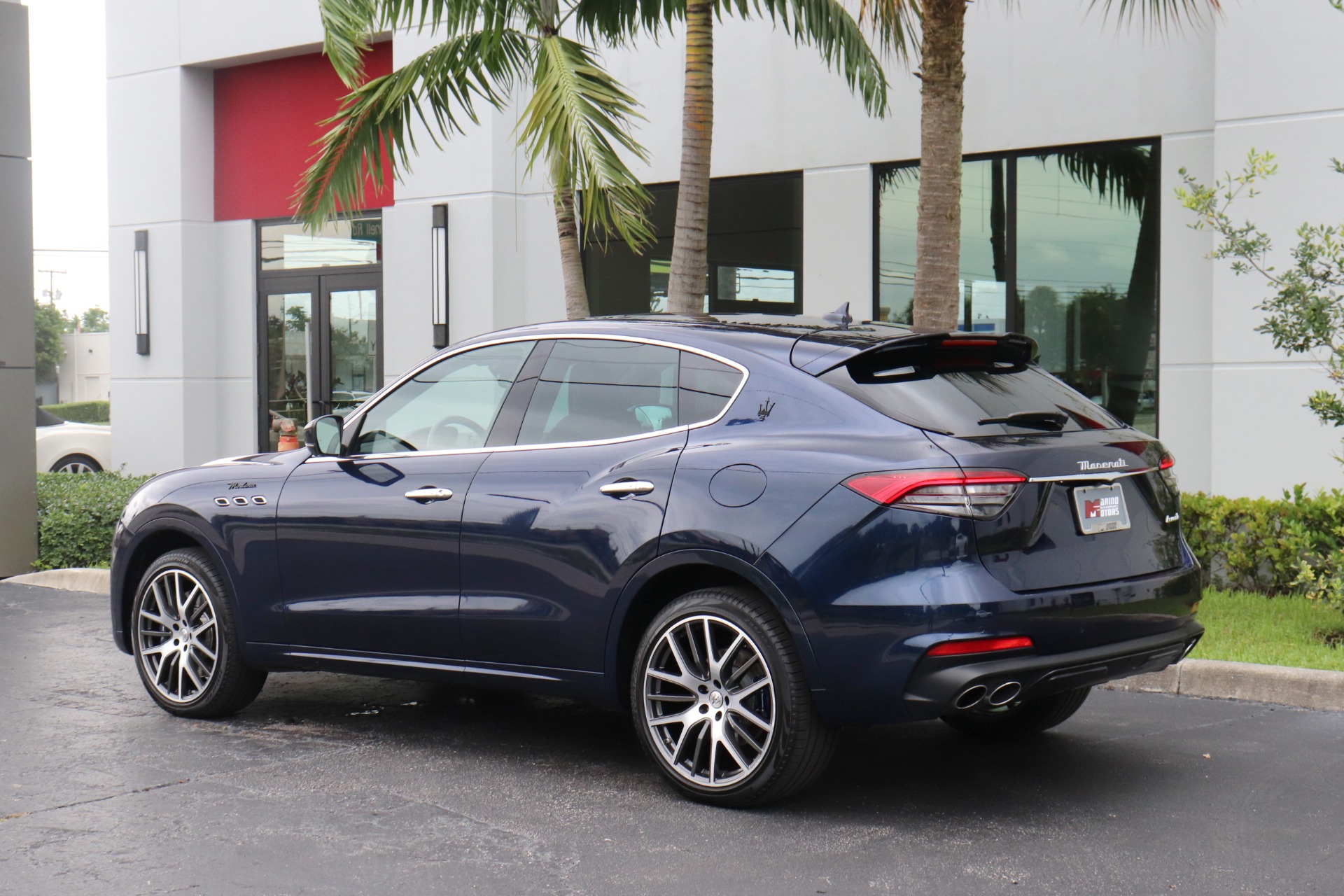 Used-2022-Maserati-Levante-Modena