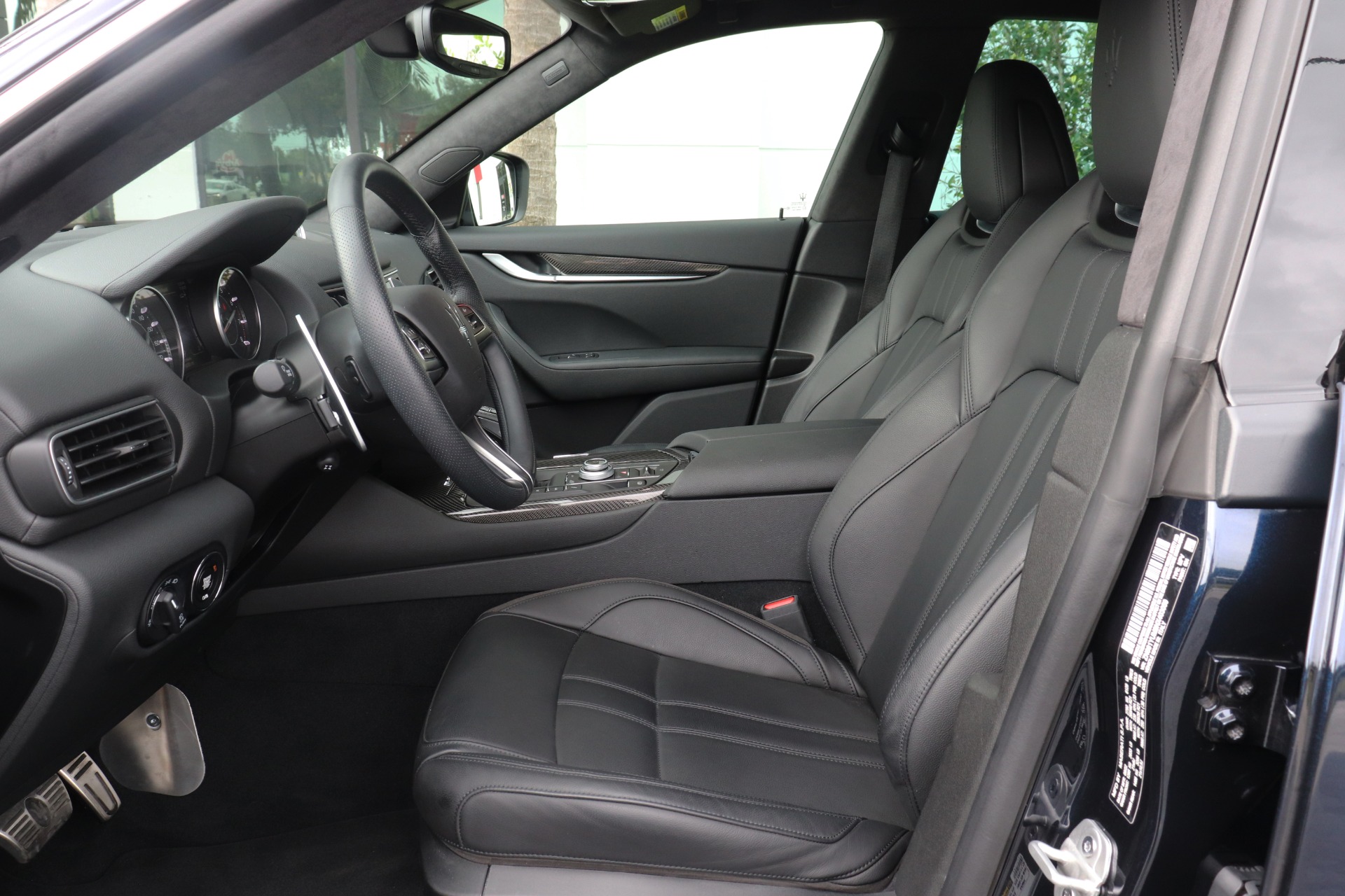 Used-2022-Maserati-Levante-Modena