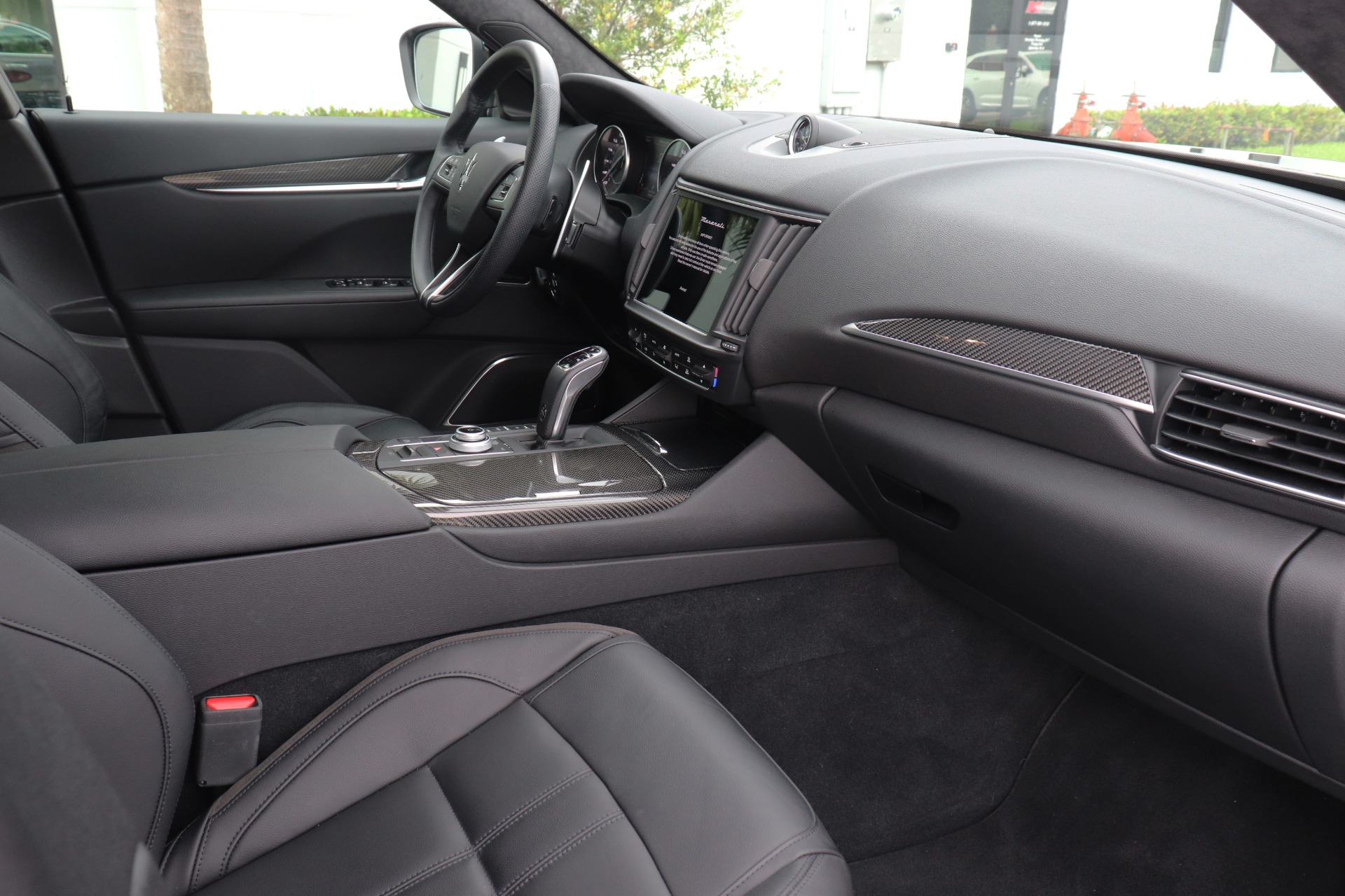 Used-2022-Maserati-Levante-Modena