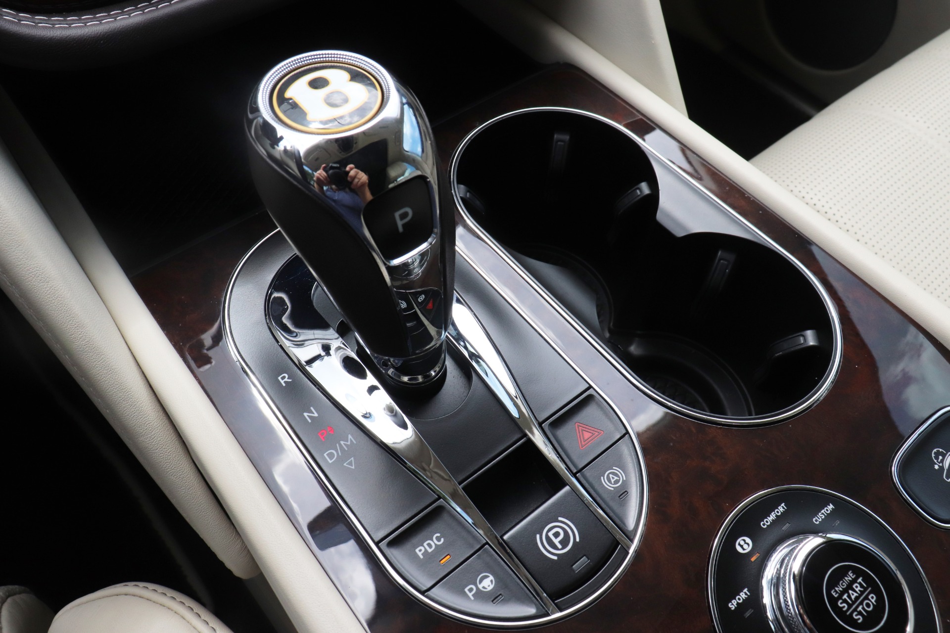 Used-2019-Bentley-Bentayga-V8