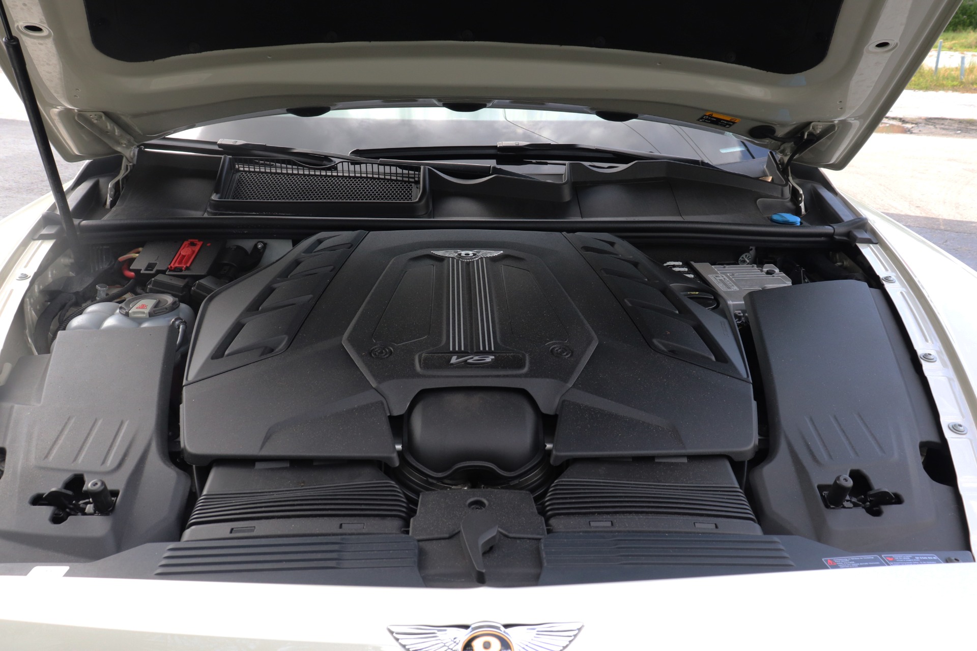 Used-2019-Bentley-Bentayga-V8