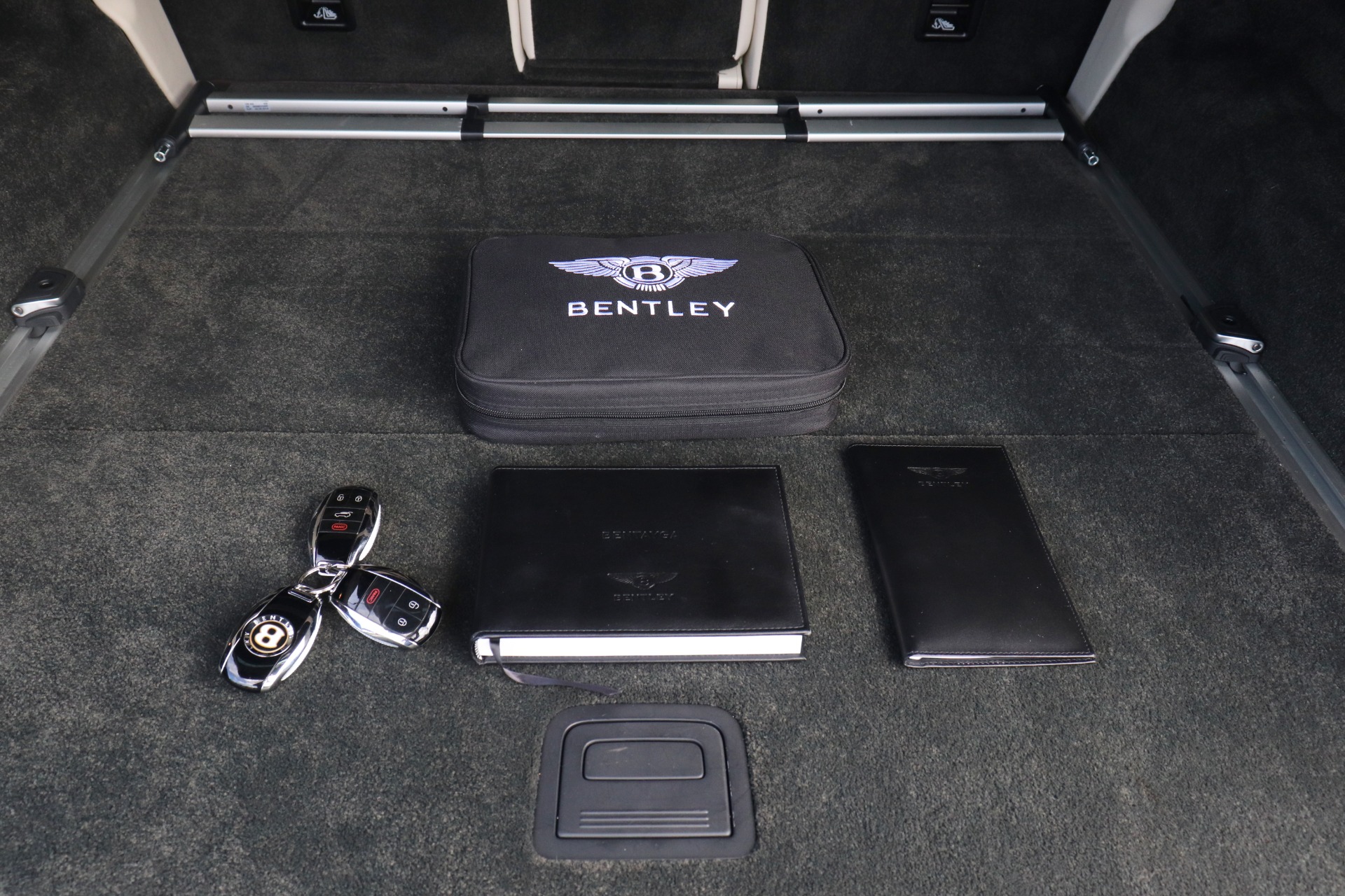 Used-2019-Bentley-Bentayga-V8