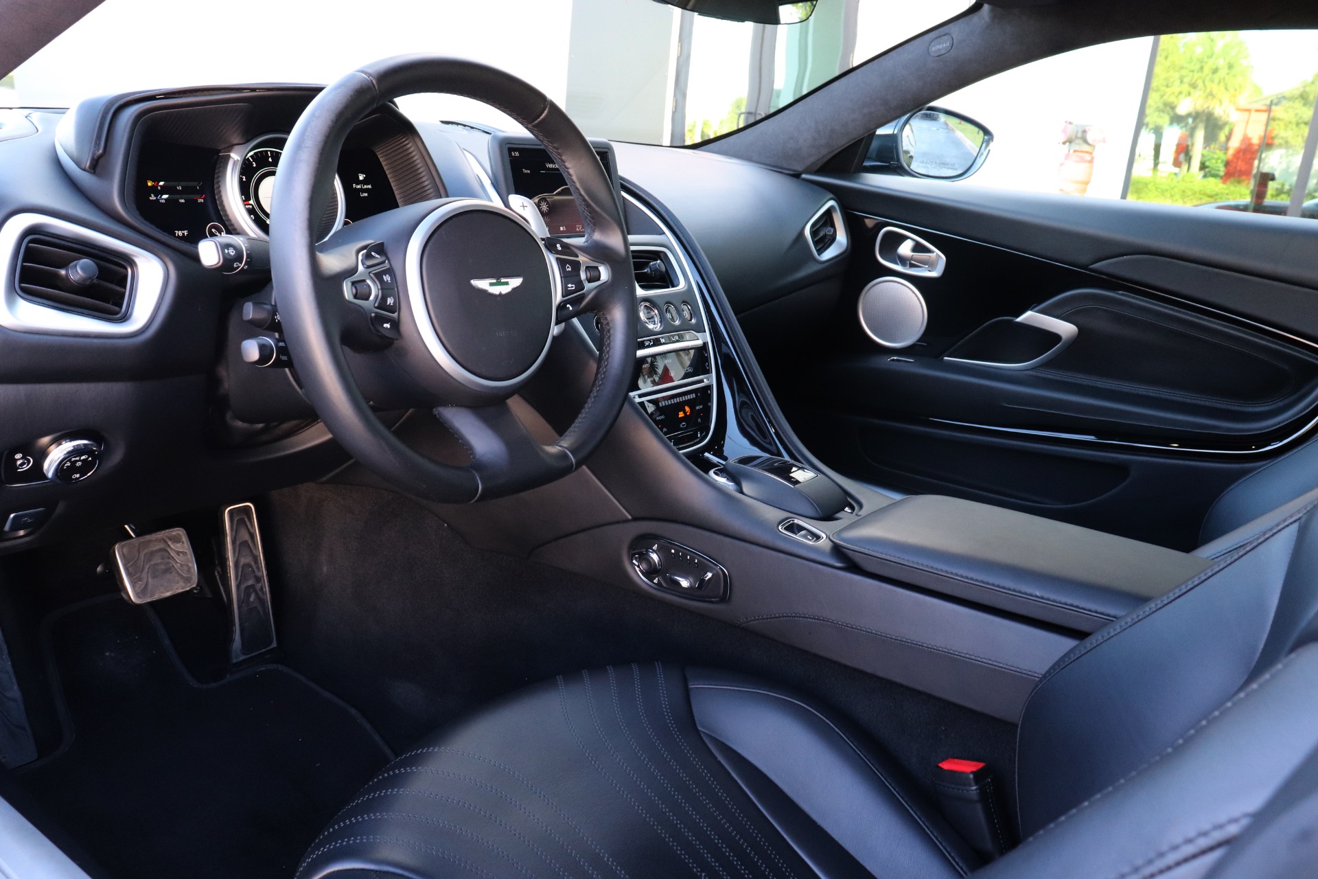 Used-2018-Aston-Martin-DB11-V12