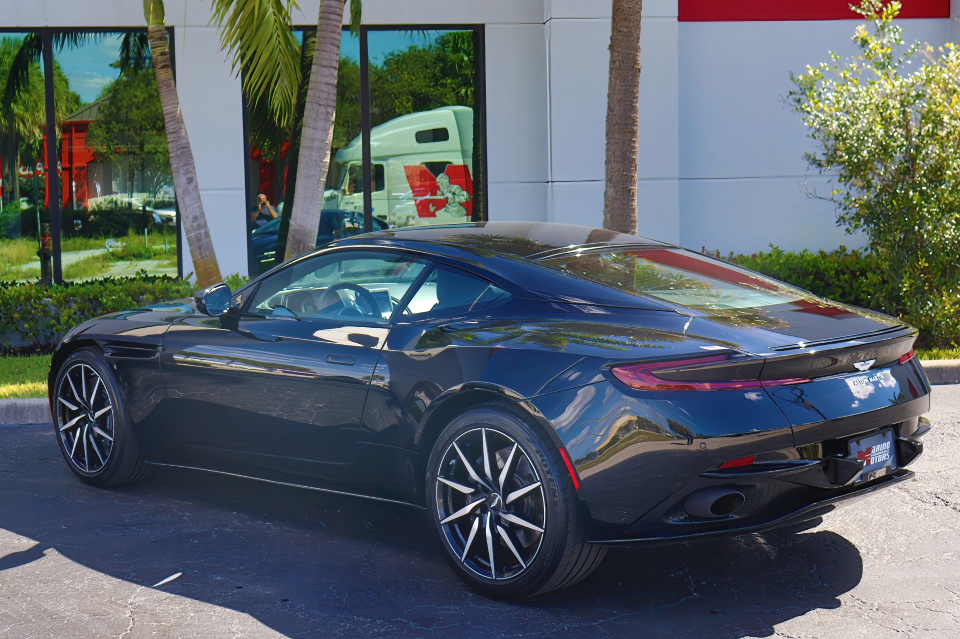 Used-2018-Aston-Martin-DB11-V12