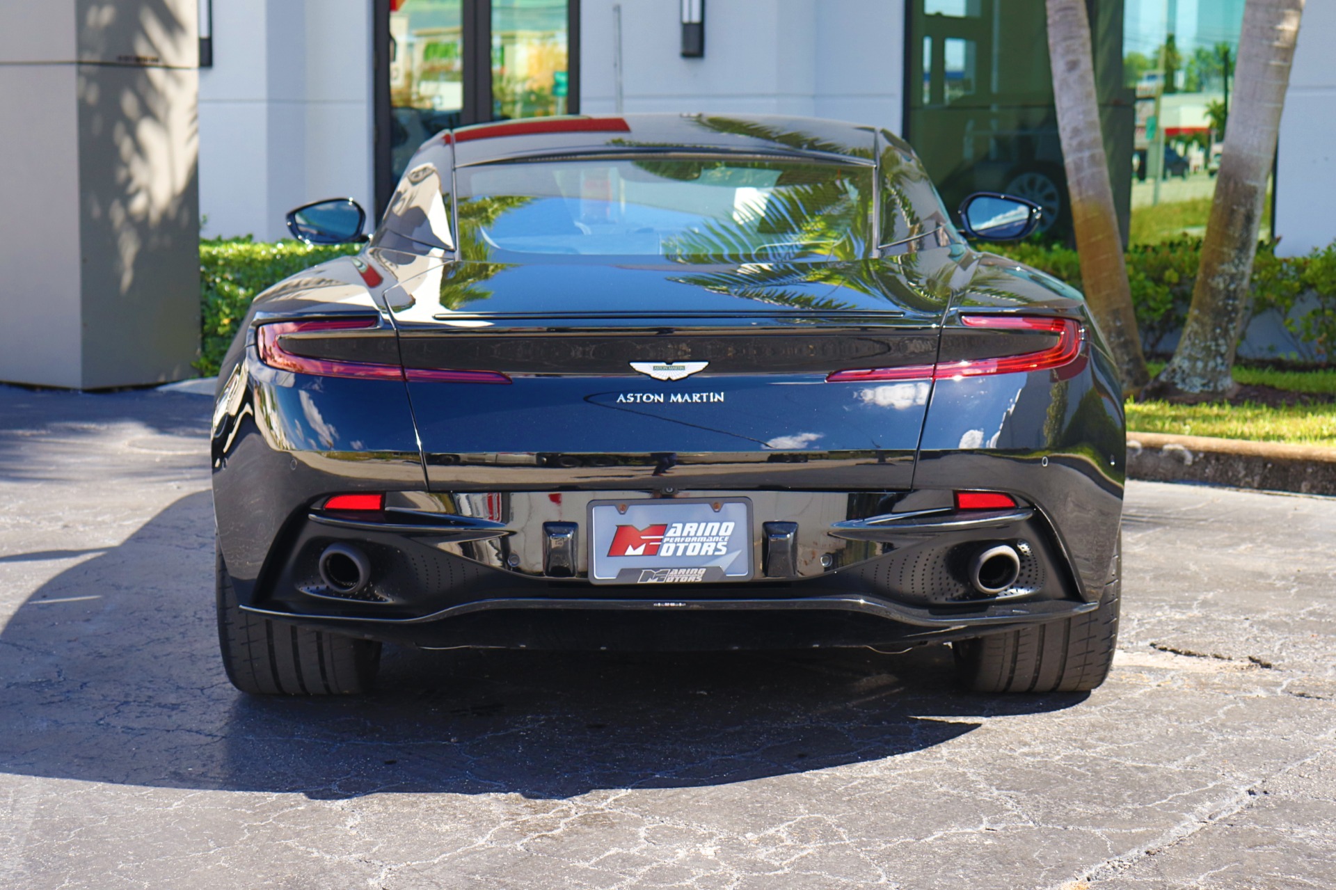 Used-2018-Aston-Martin-DB11-V12