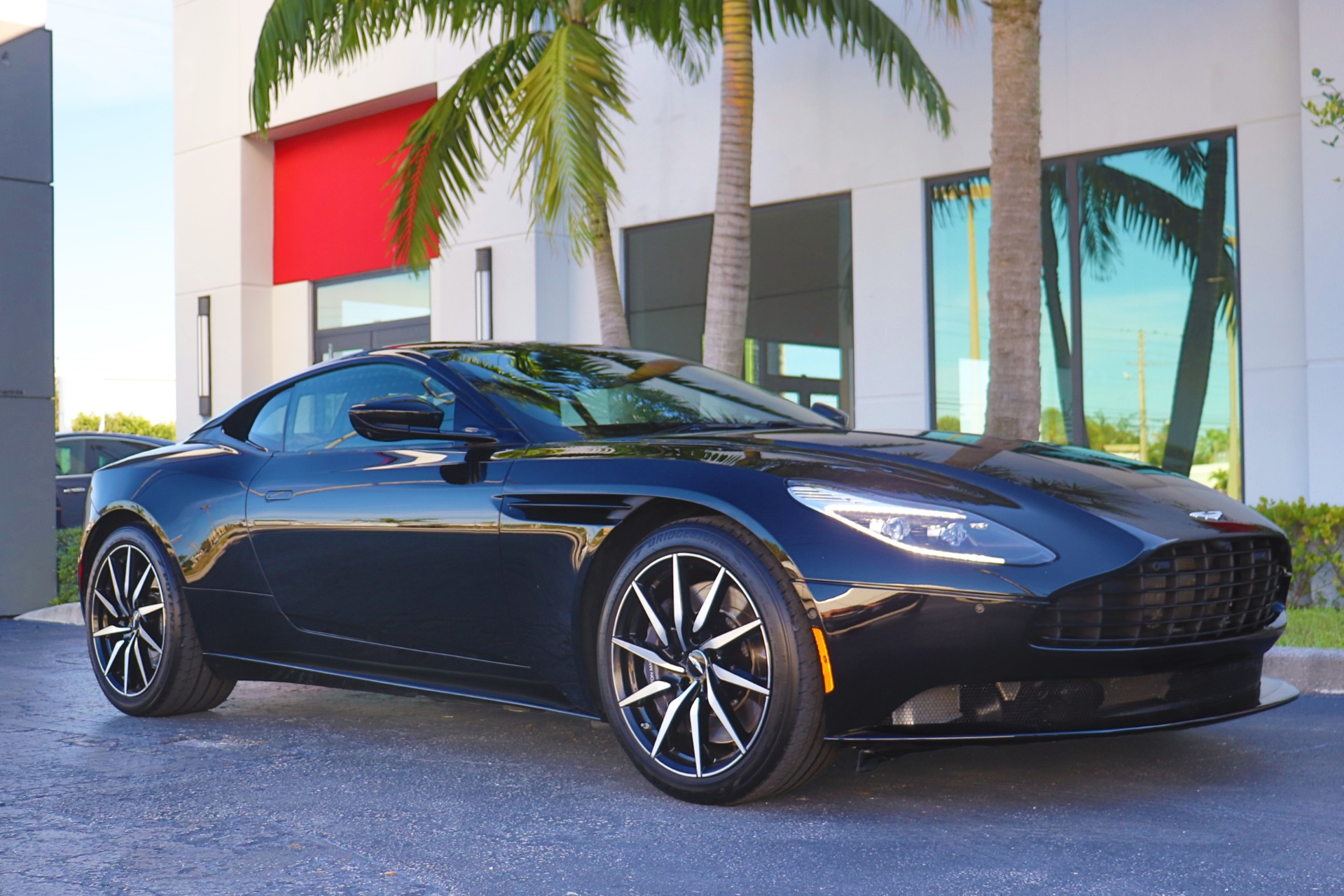 Used-2018-Aston-Martin-DB11-V12