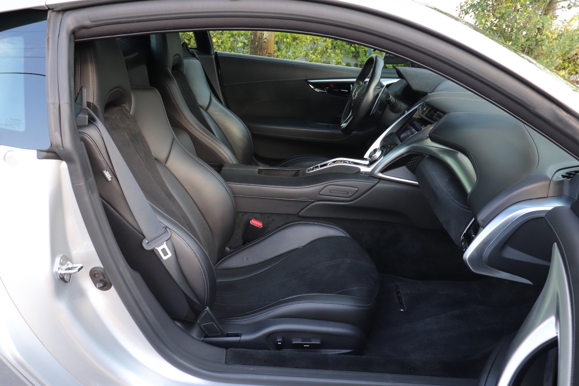Used-2017-Acura-NSX-SH-AWD-Sport-Hybrid