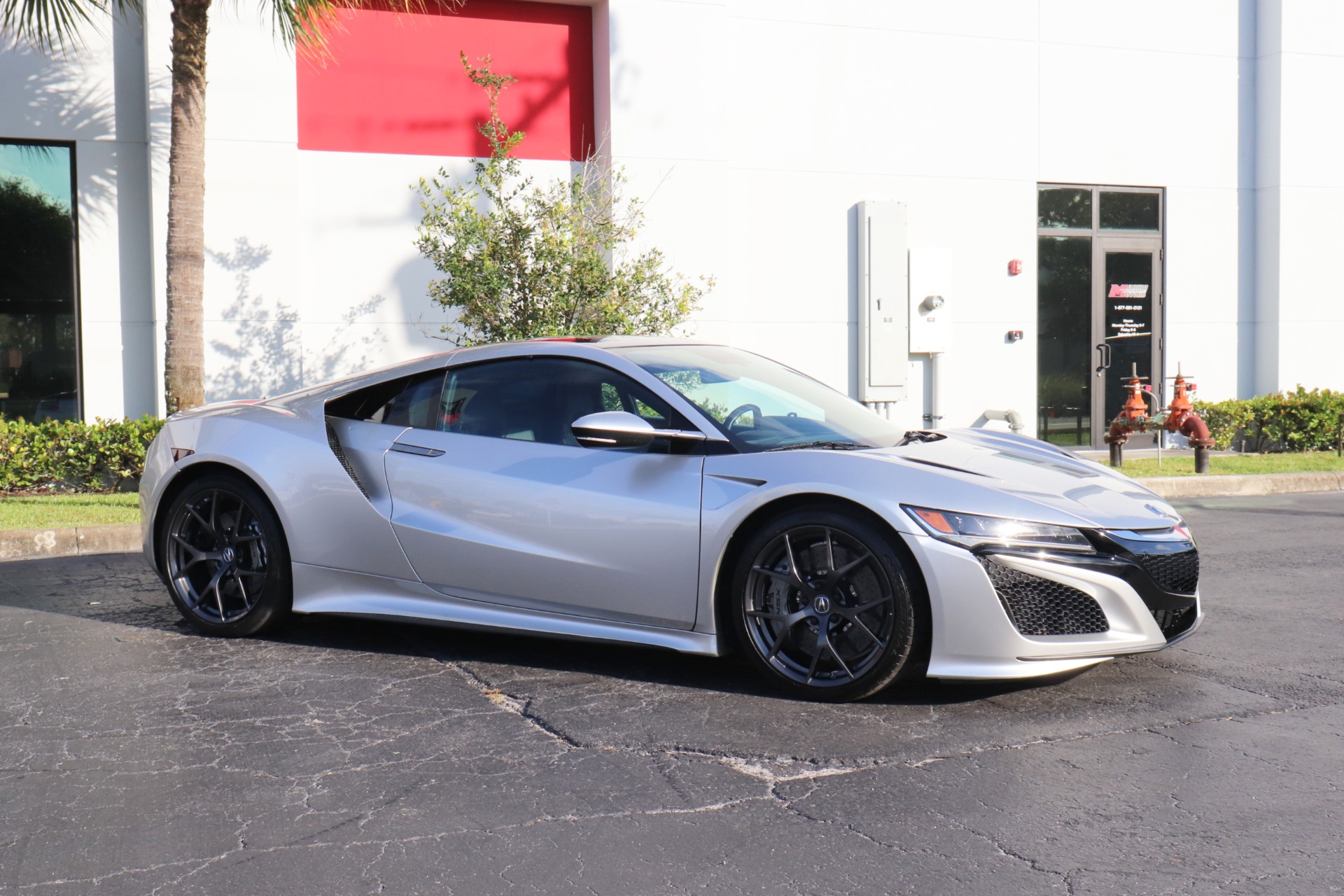 Used-2017-Acura-NSX-SH-AWD-Sport-Hybrid