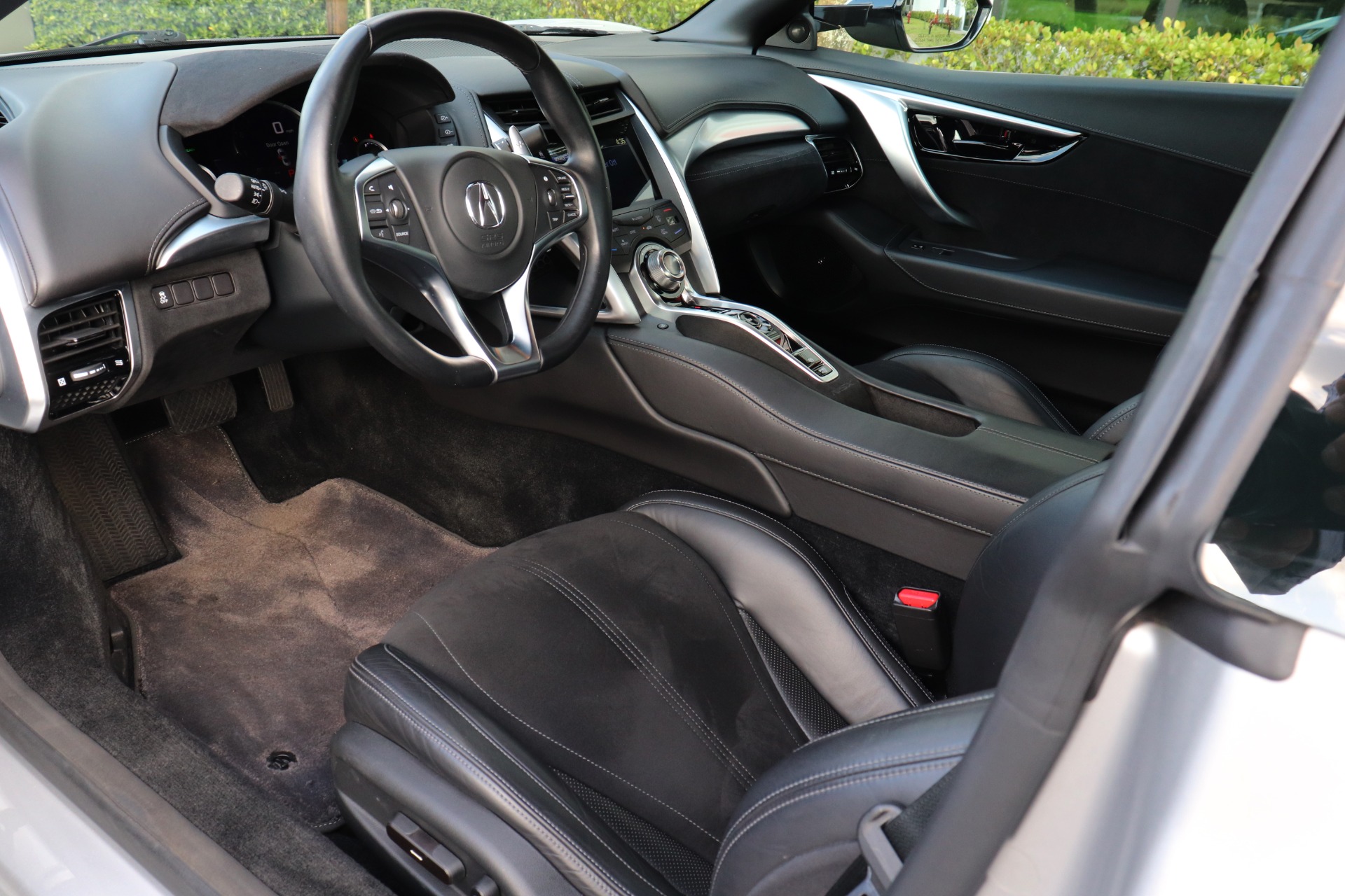 Used-2017-Acura-NSX-SH-AWD-Sport-Hybrid
