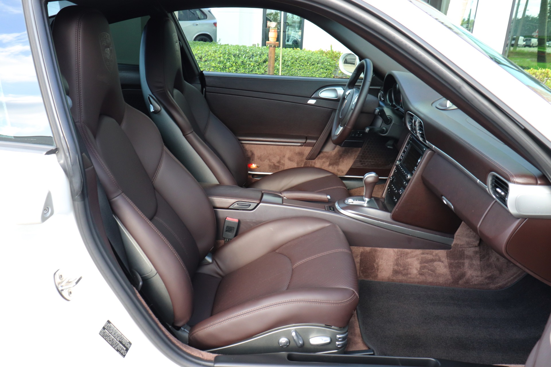 Used-2009-Porsche-911-Turbo