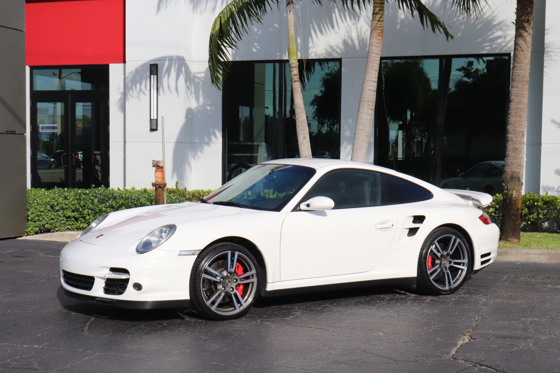Used-2009-Porsche-911-Turbo