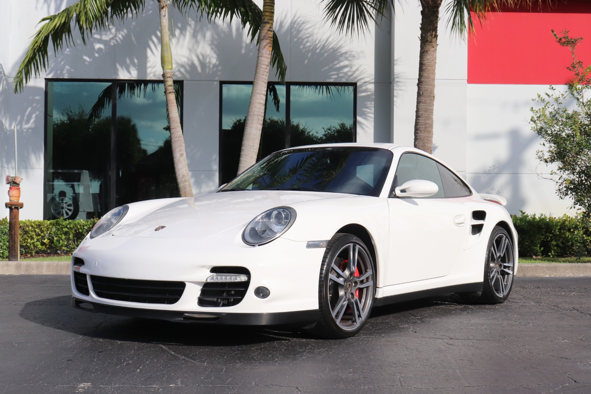 Used-2009-Porsche-911-Turbo