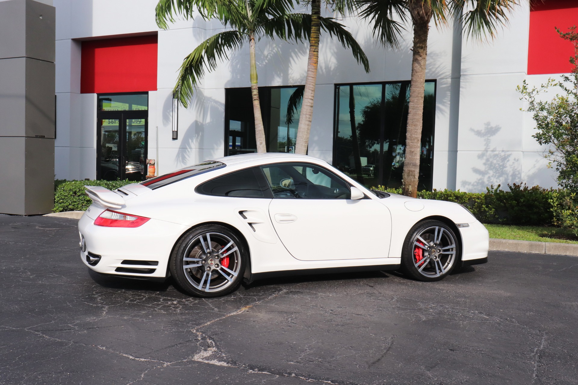 Used-2009-Porsche-911-Turbo