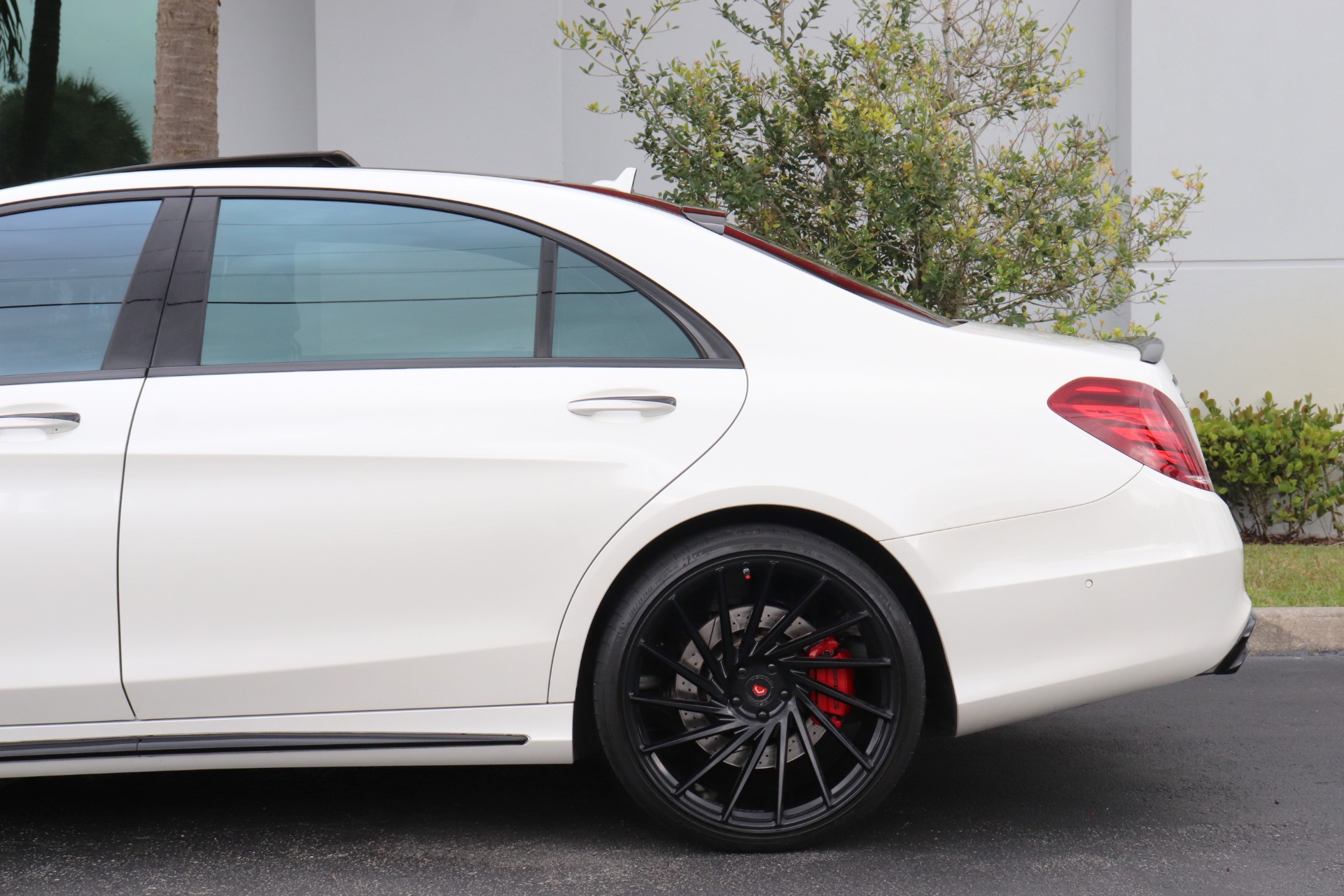 Used-2017-Mercedes-Benz-S-Class-AMG-S-63