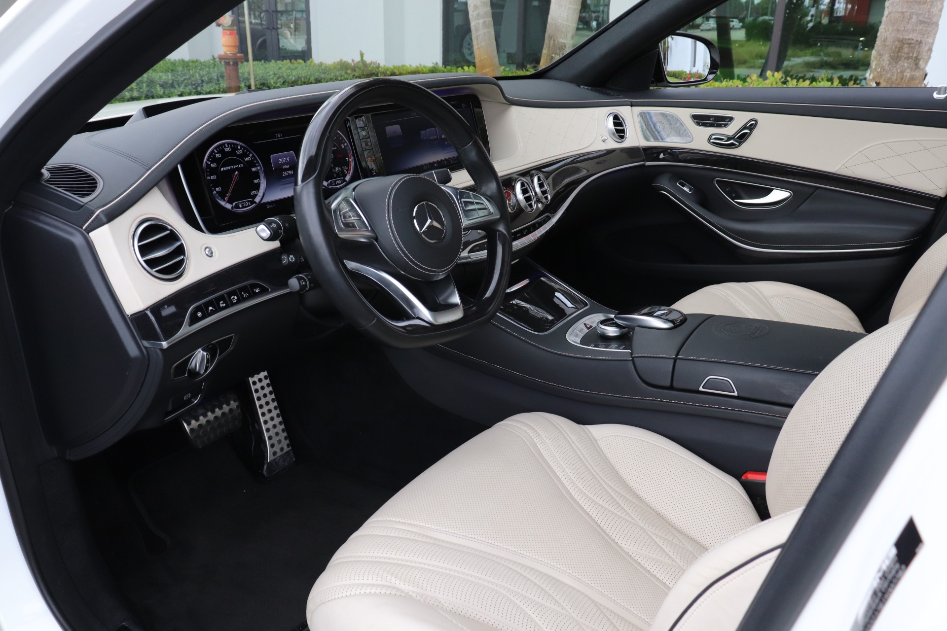 Used-2017-Mercedes-Benz-S-Class-AMG-S-63