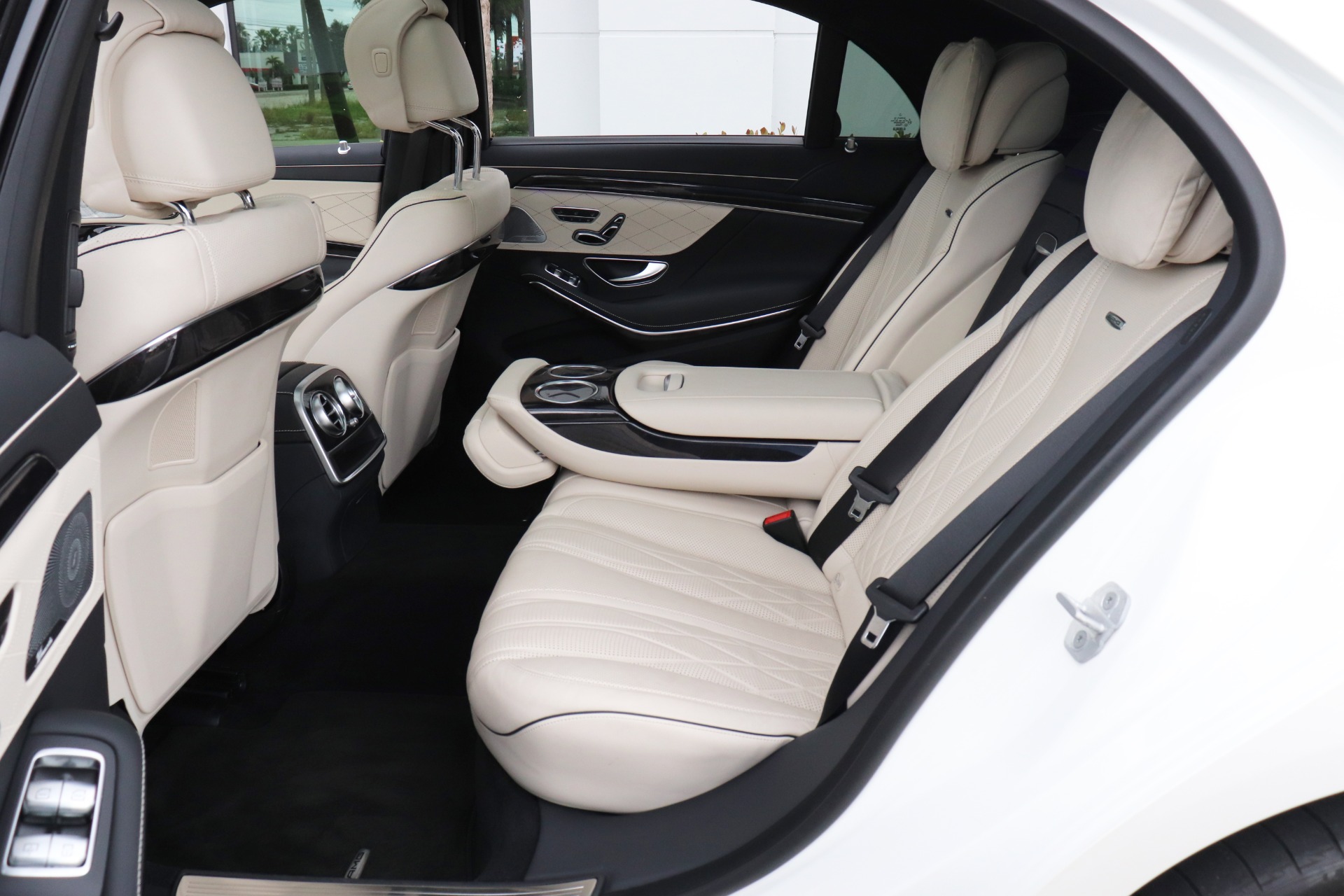 Used-2017-Mercedes-Benz-S-Class-AMG-S-63