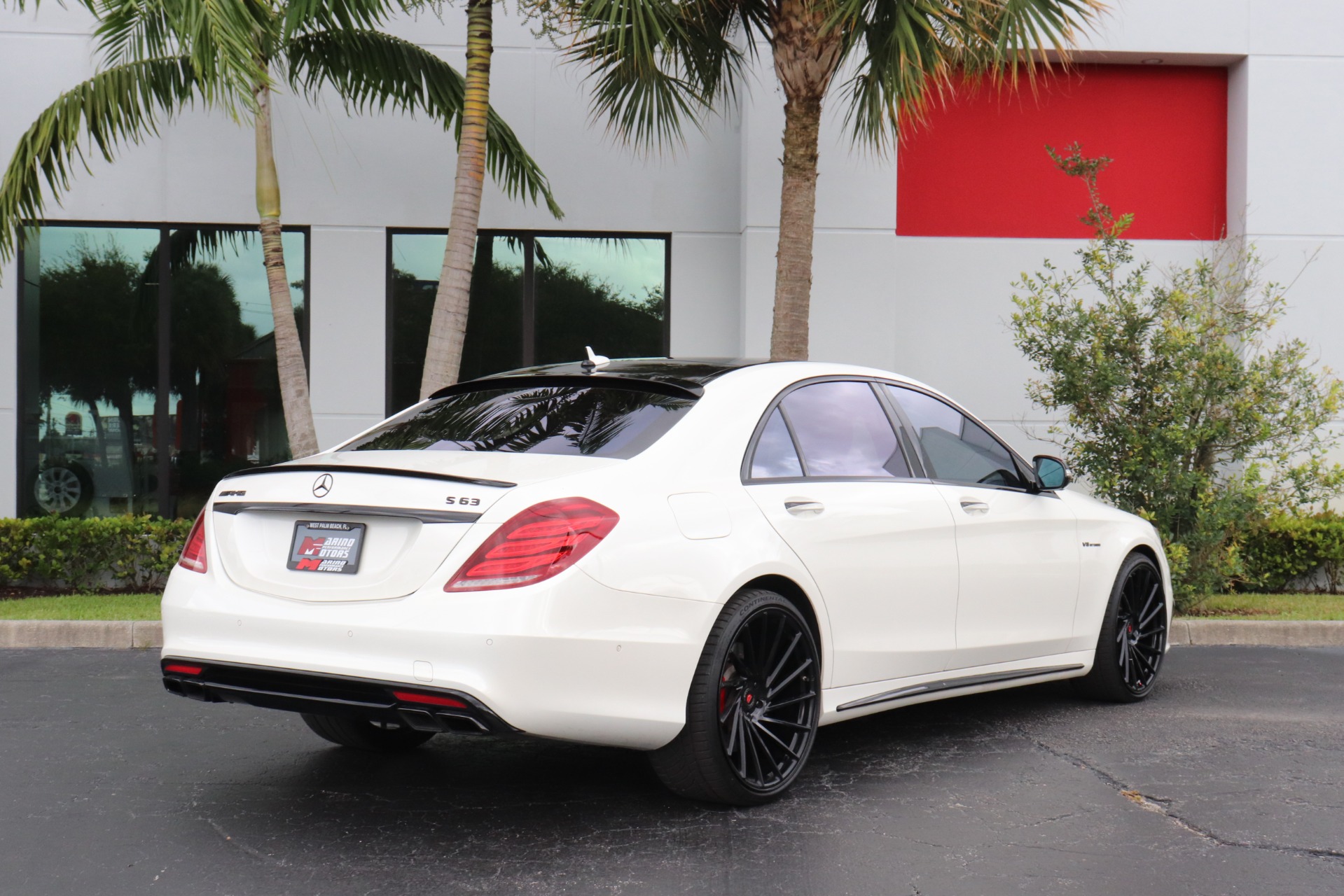 Used-2017-Mercedes-Benz-S-Class-AMG-S-63