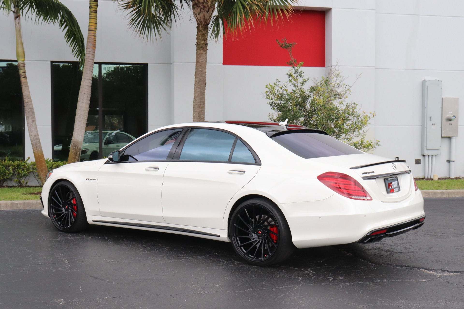 Used-2017-Mercedes-Benz-S-Class-AMG-S-63