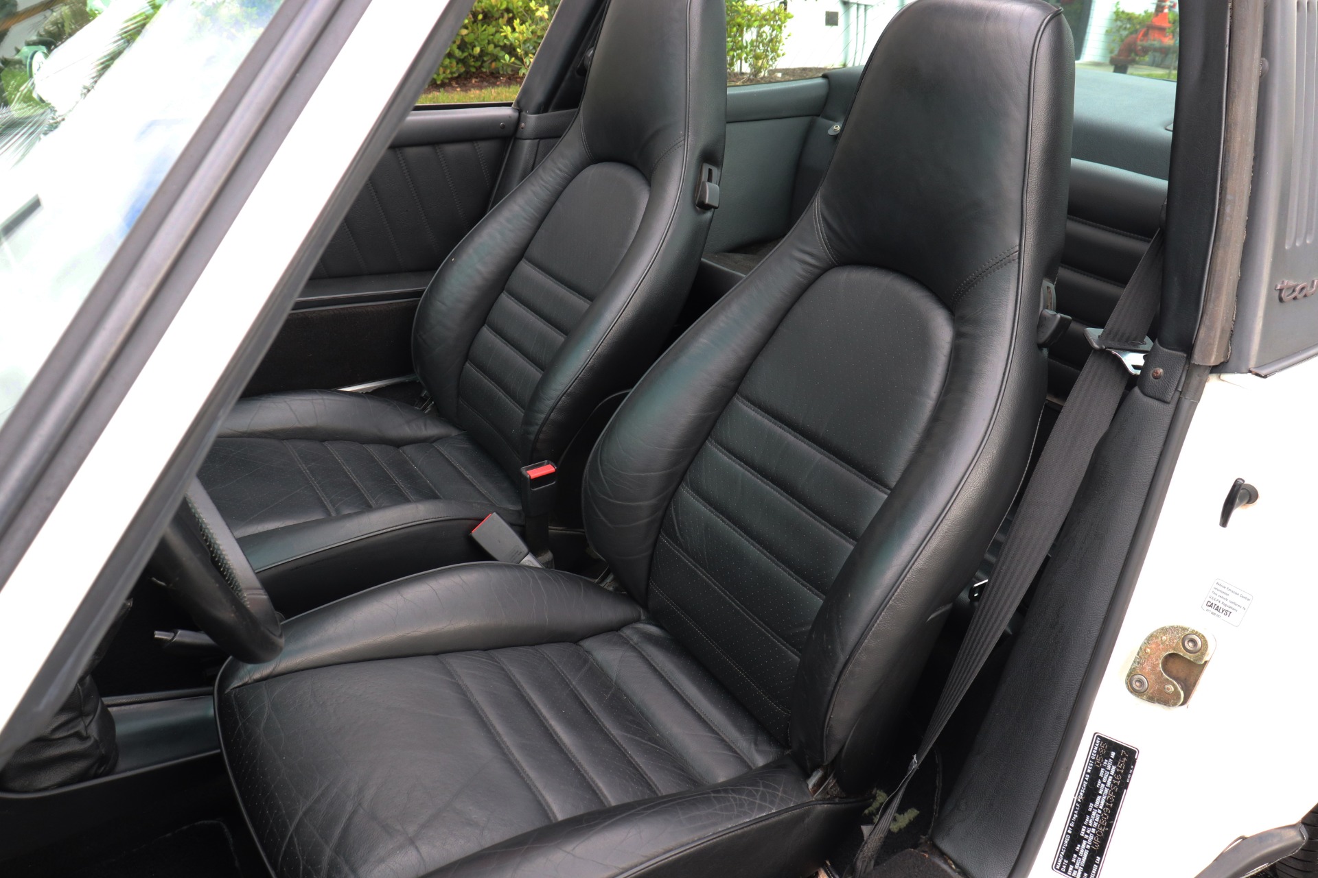 Used-1985-Porsche-911-Carrera-Targa