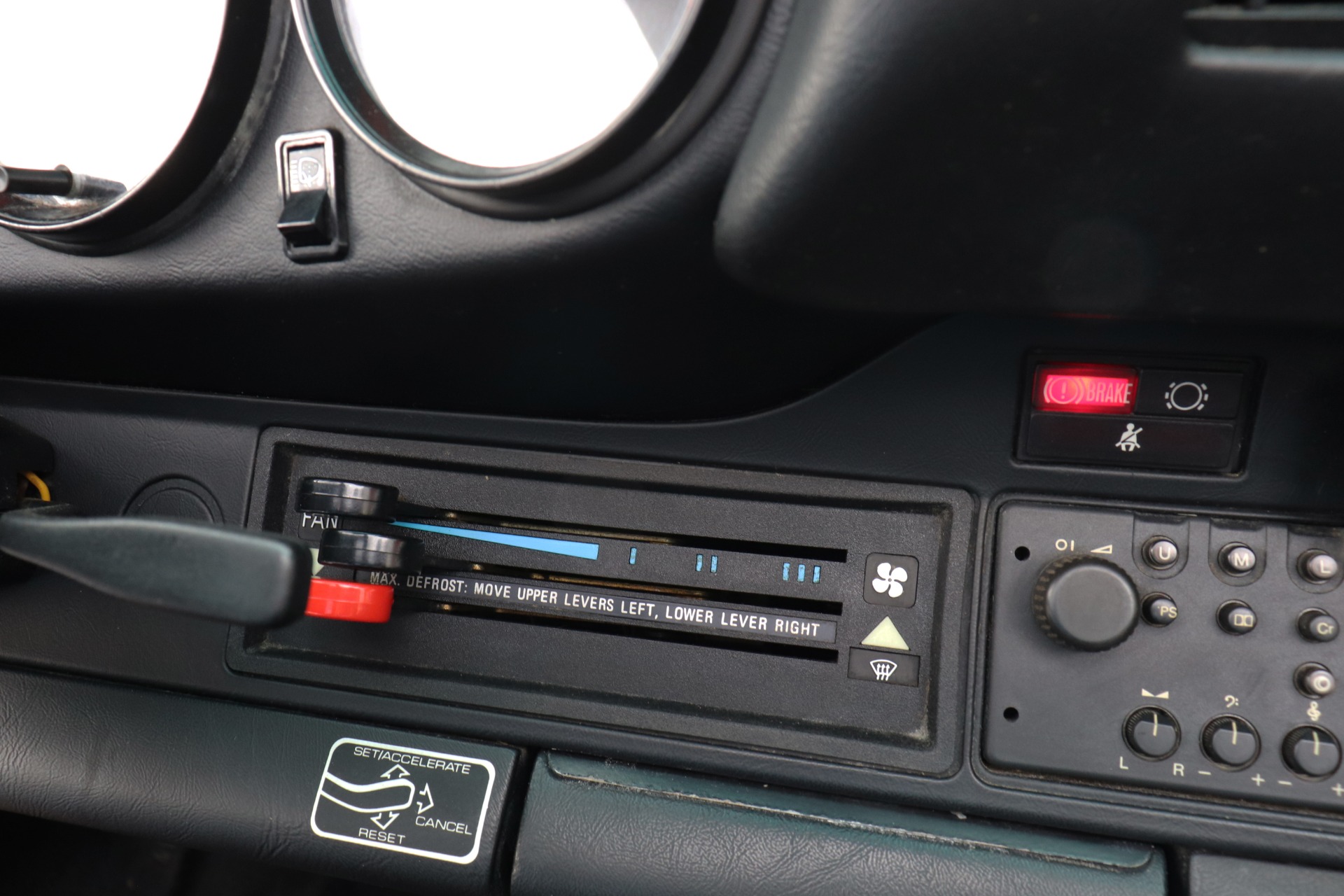 Used-1985-Porsche-911-Carrera-Targa