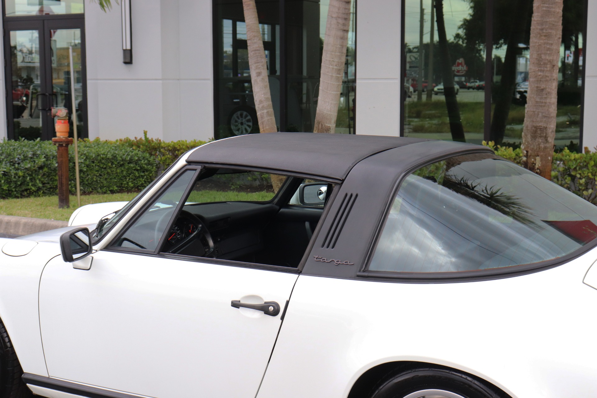 Used-1985-Porsche-911-Carrera-Targa