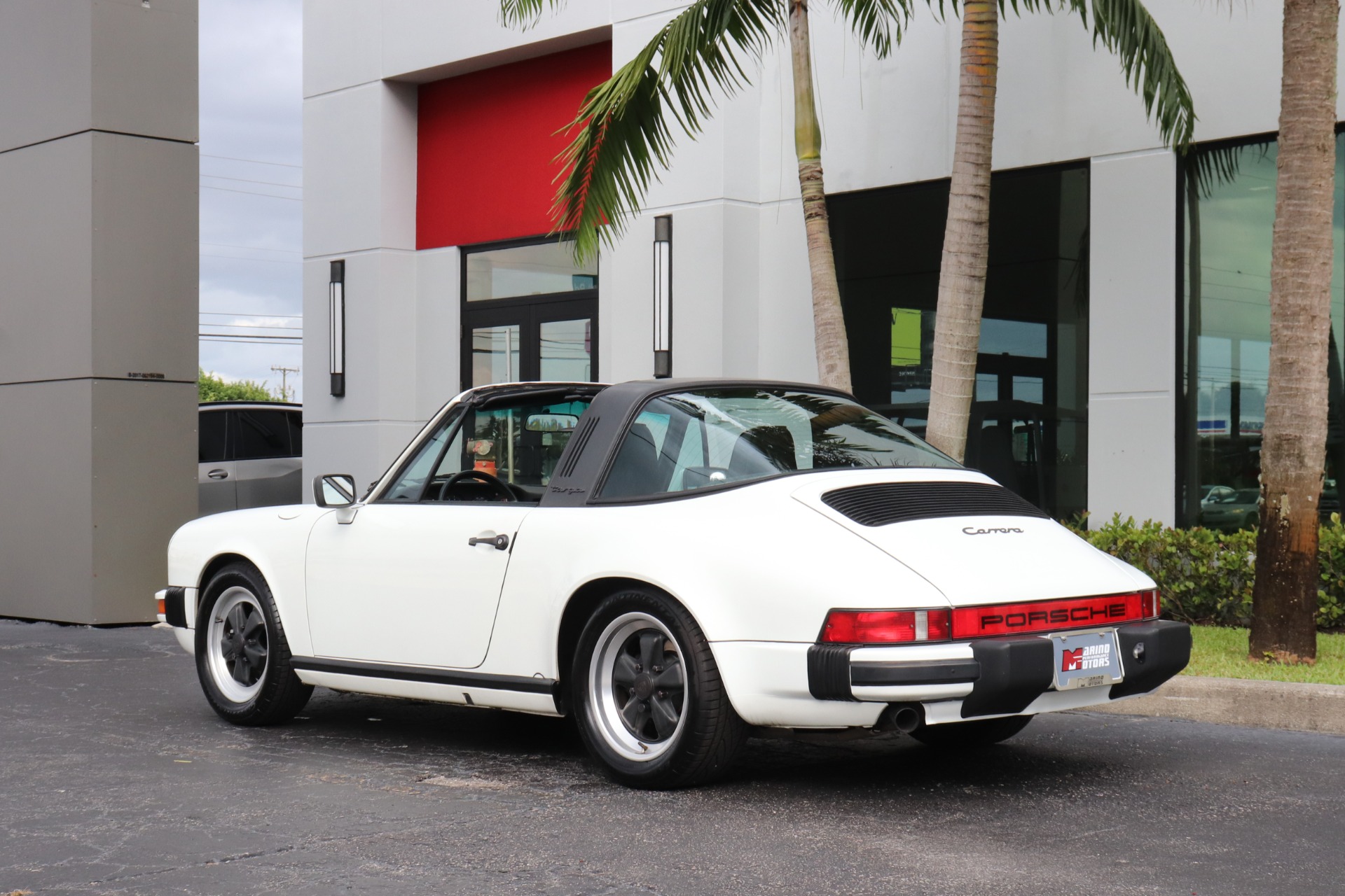 Used-1985-Porsche-911-Carrera-Targa