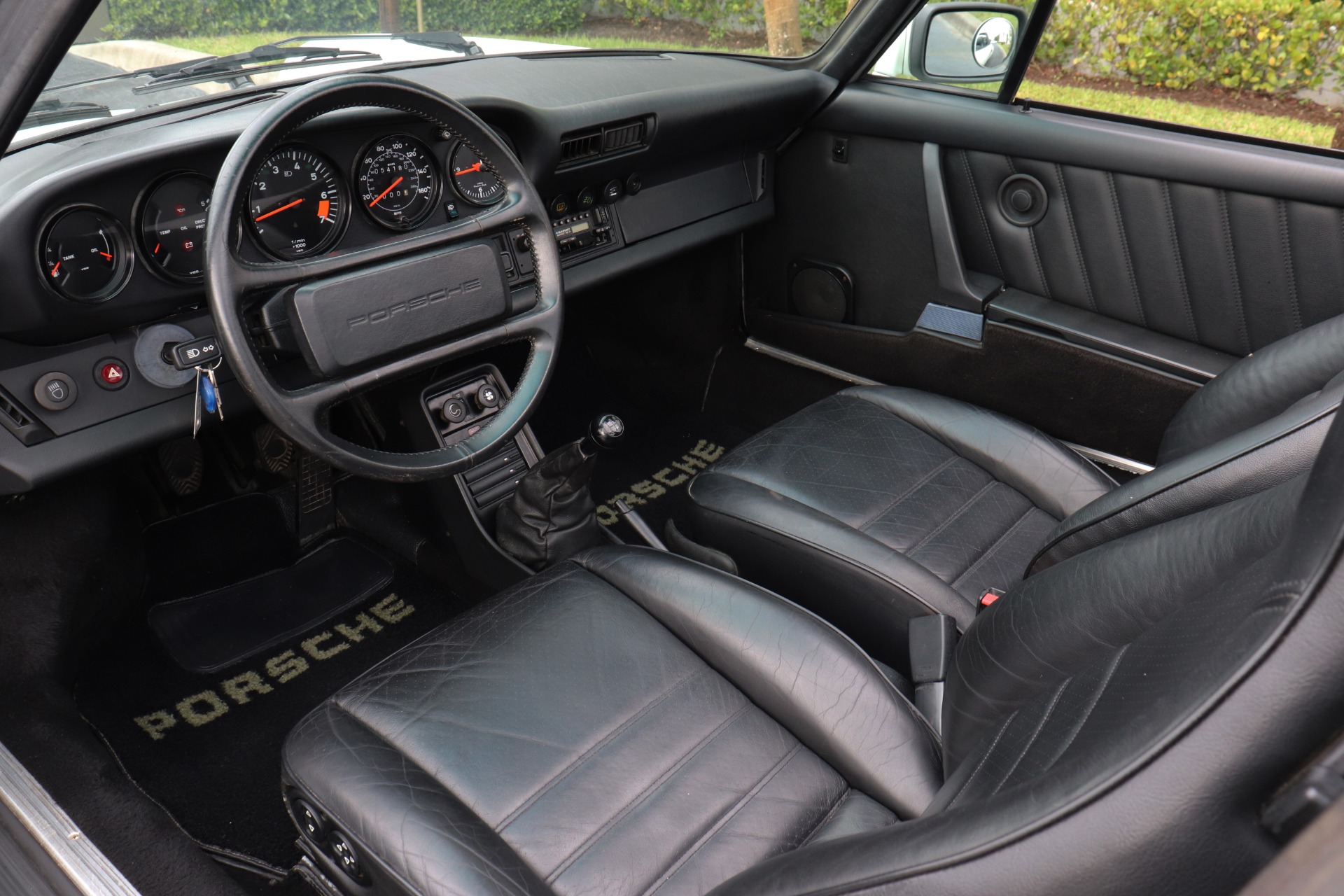 Used-1985-Porsche-911-Carrera-Targa