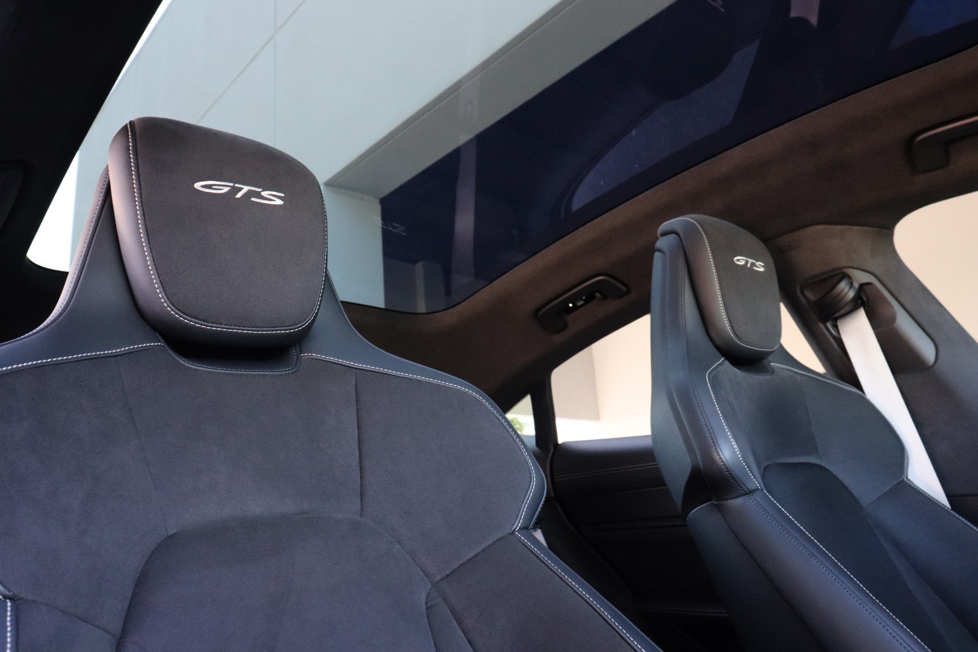 Used-2023-Porsche-Taycan-GTS