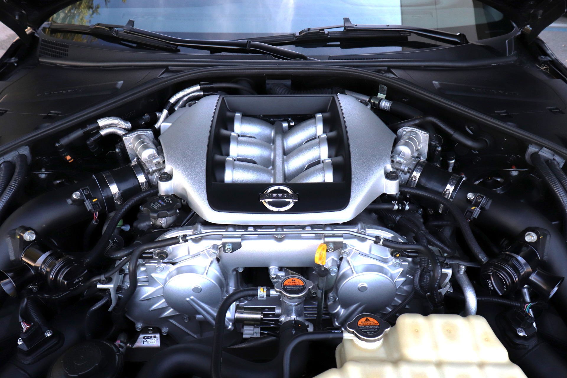 Used-2011-Nissan-GT-R-Premium