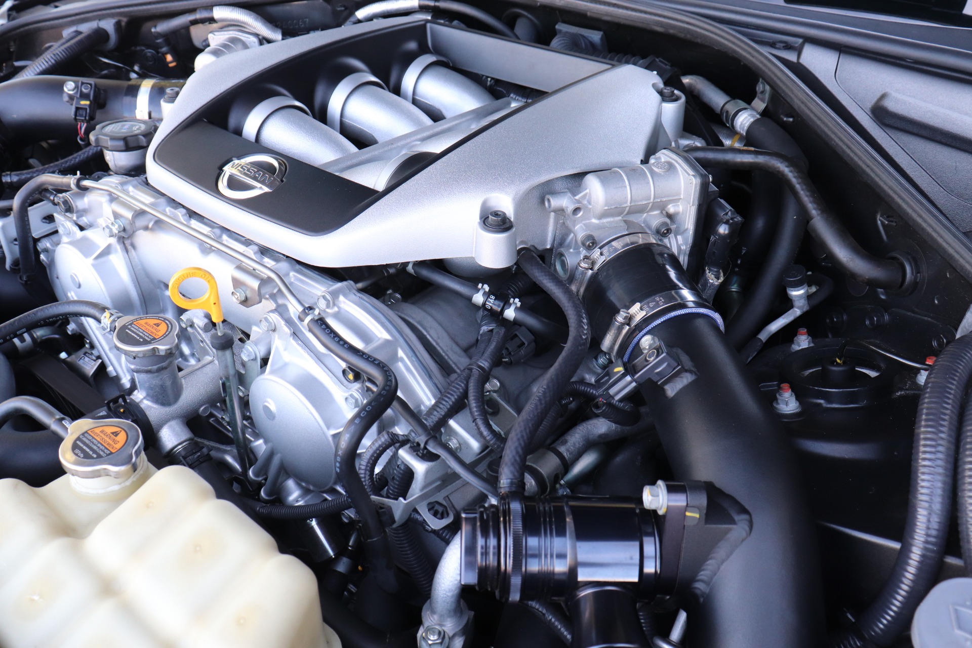 Used-2011-Nissan-GT-R-Premium