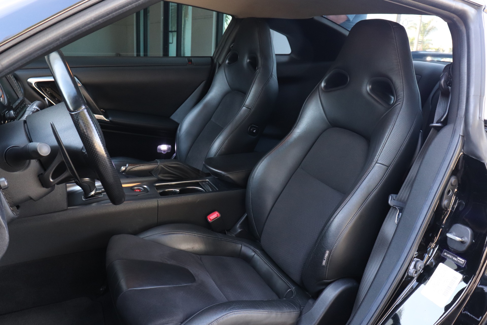 Used-2011-Nissan-GT-R-Premium