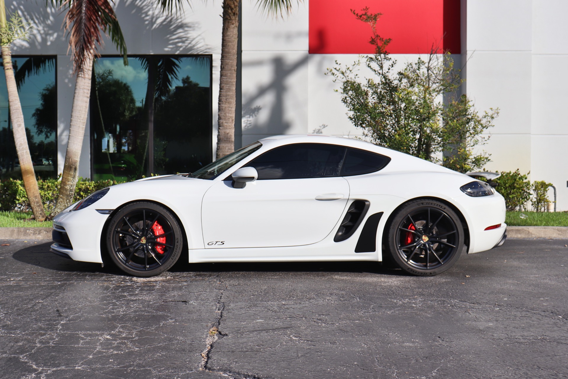 Used-2018-Porsche-718-Cayman-GTS