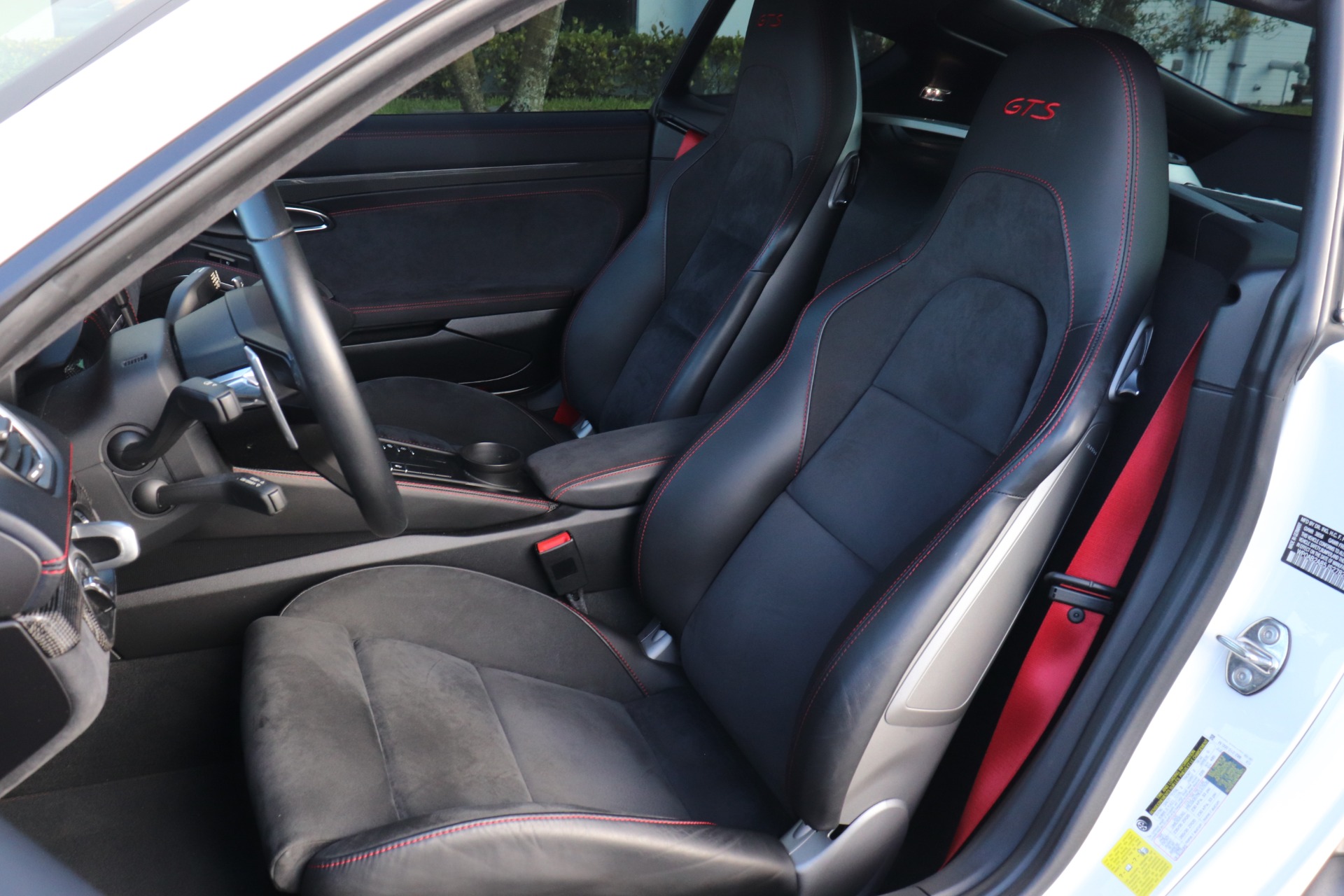 Used-2018-Porsche-718-Cayman-GTS