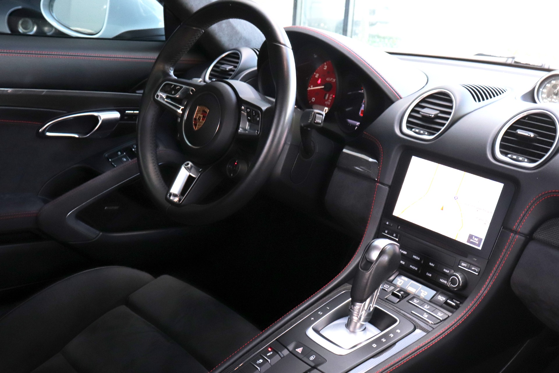 Used-2018-Porsche-718-Cayman-GTS