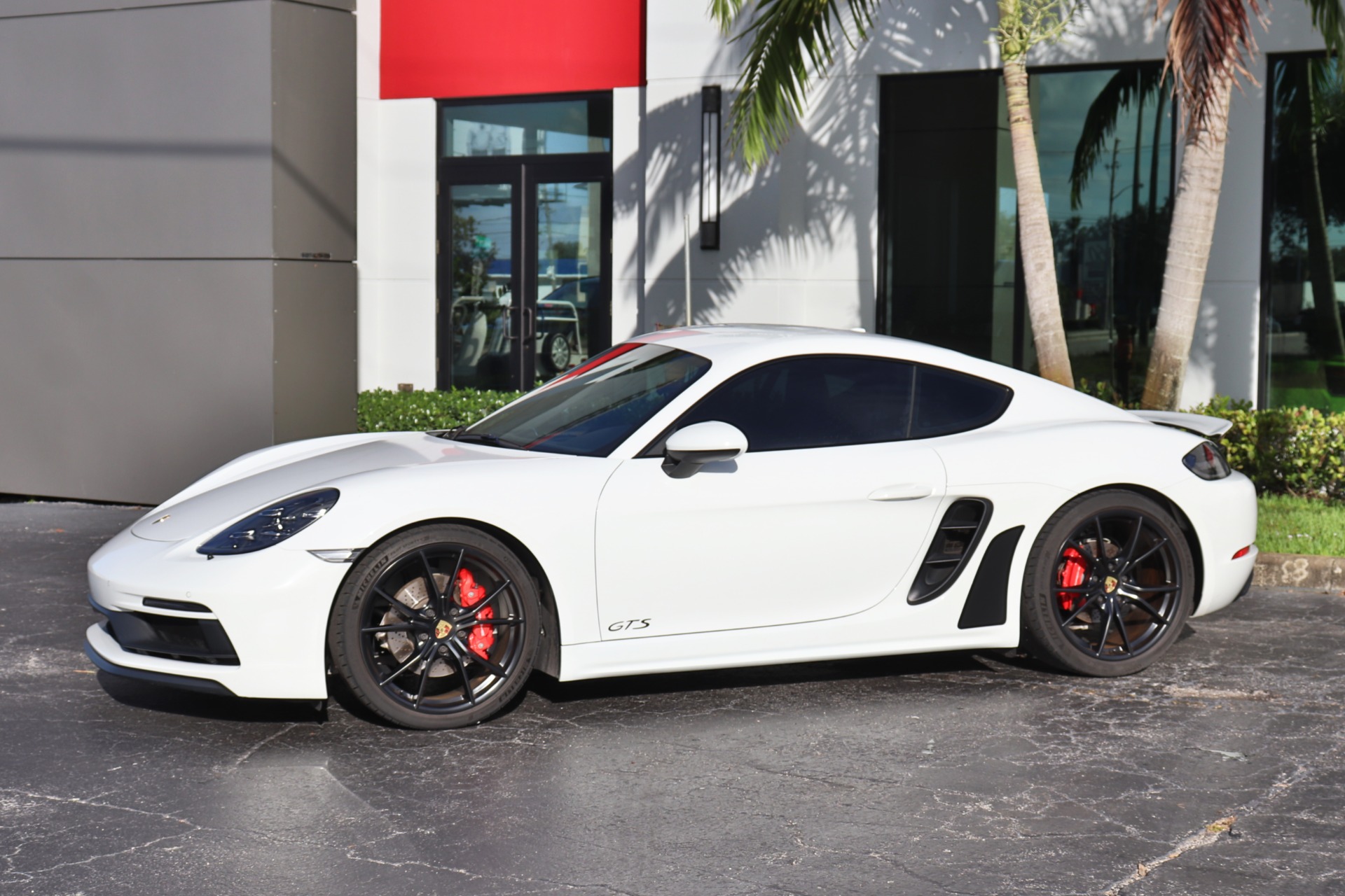 Used-2018-Porsche-718-Cayman-GTS