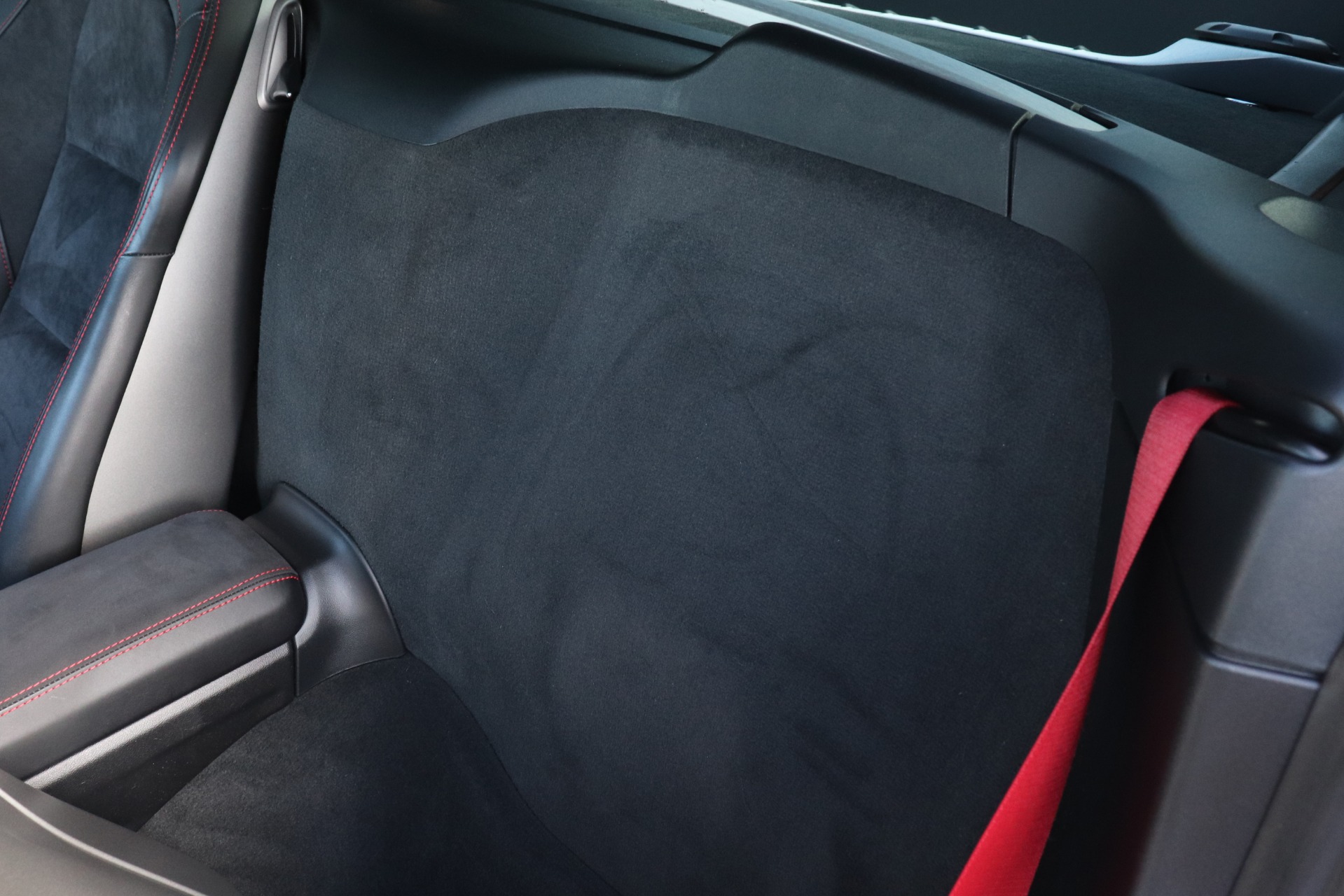 Used-2018-Porsche-718-Cayman-GTS