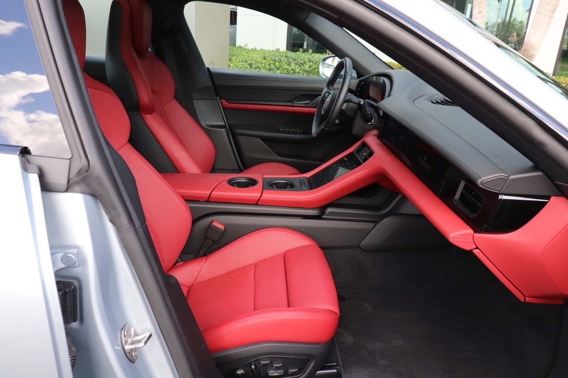 Used-2023-Porsche-Taycan-4S-Cross-Turismo